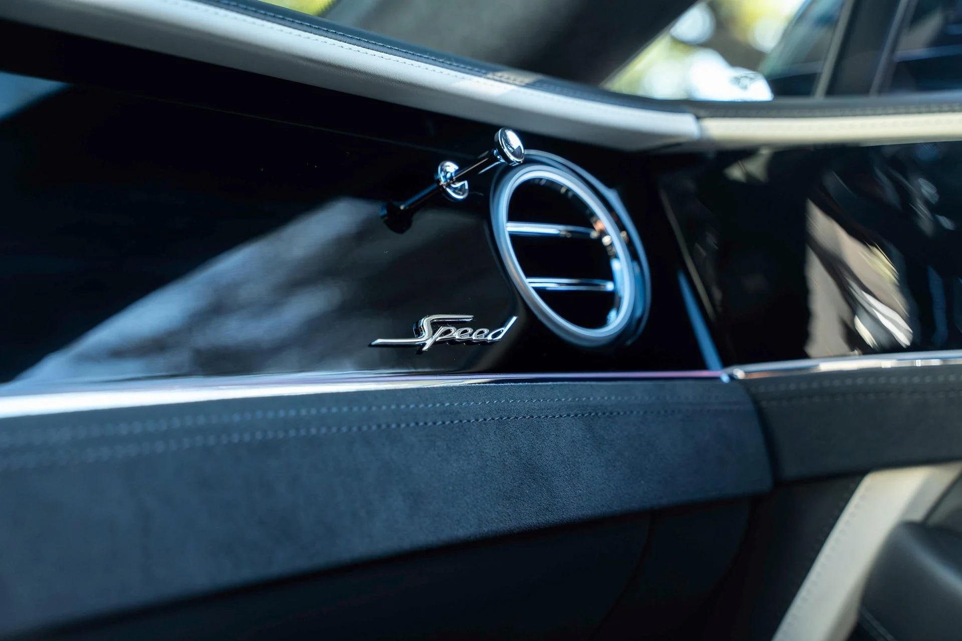 mph032_2078647059_477619927_69561c88f80080d0668be292_e21bb87539