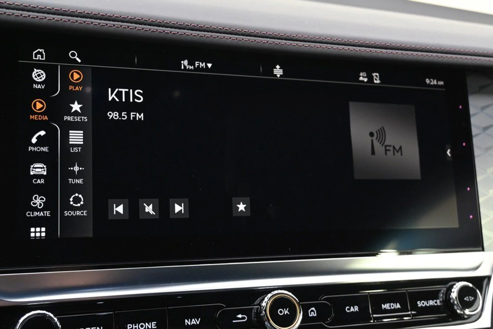 mph032_2082604957_1640cf4294e14b6f8380a9c50711232d_b696330f59