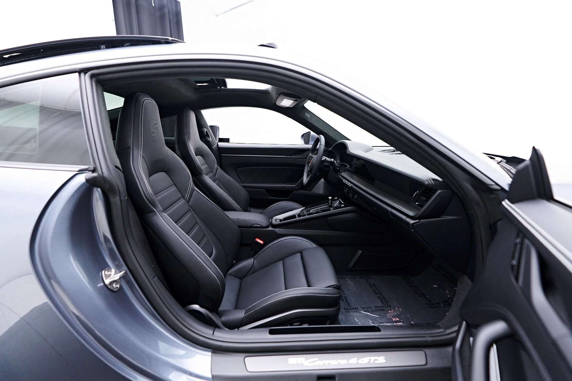 mph032_2083221236_Used_2025_Porsche_911_Carrera_4_GTS_1755103628_f832097119