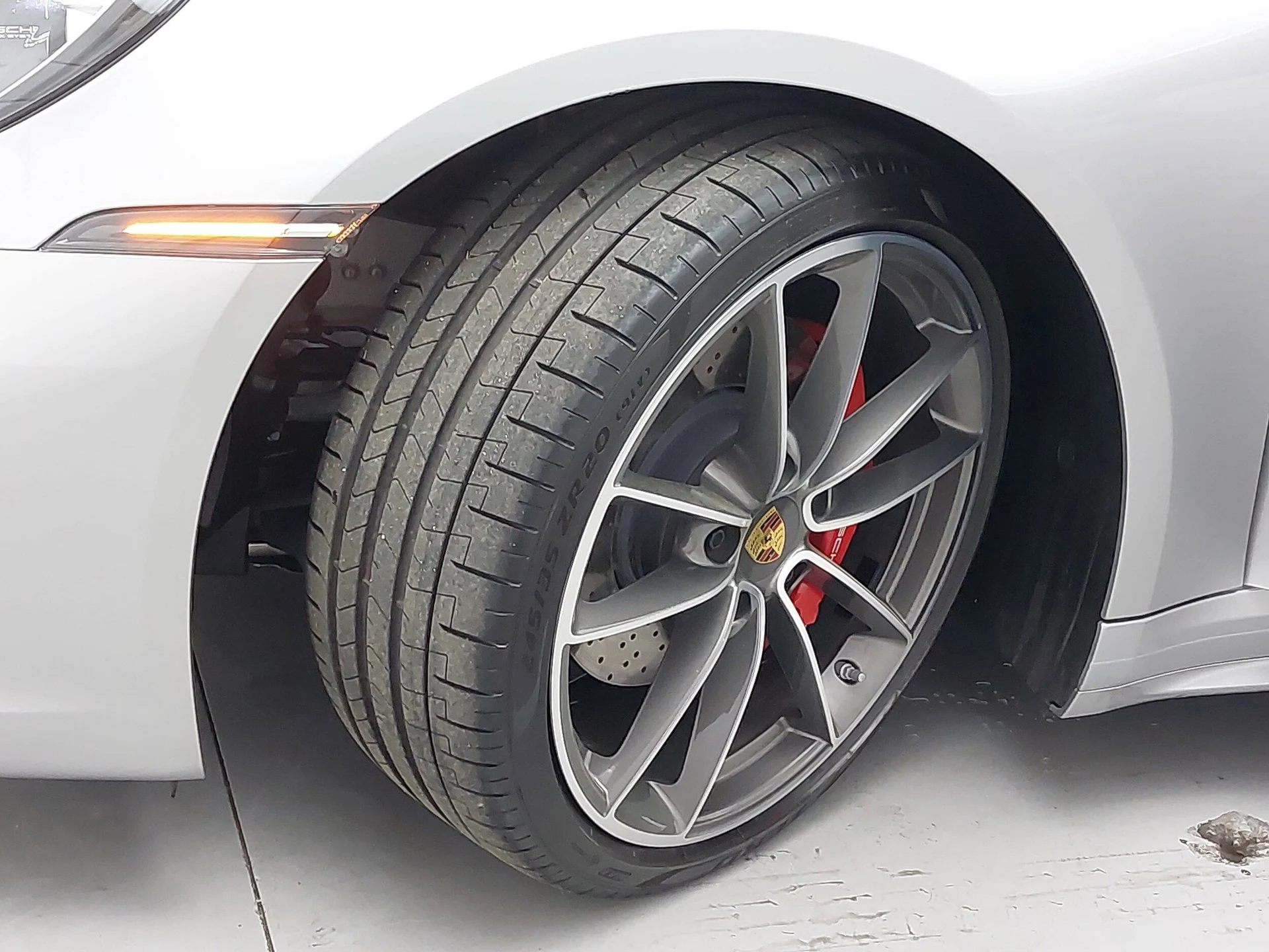 mph032_2102584139_d3326170c24f71484e029f3bbdbdd8afx_3827d658d3