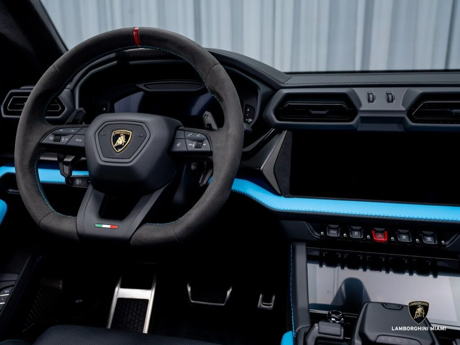 mph032_2103305872_1b152135837d45c761f138c2629df5f8_356a74c287