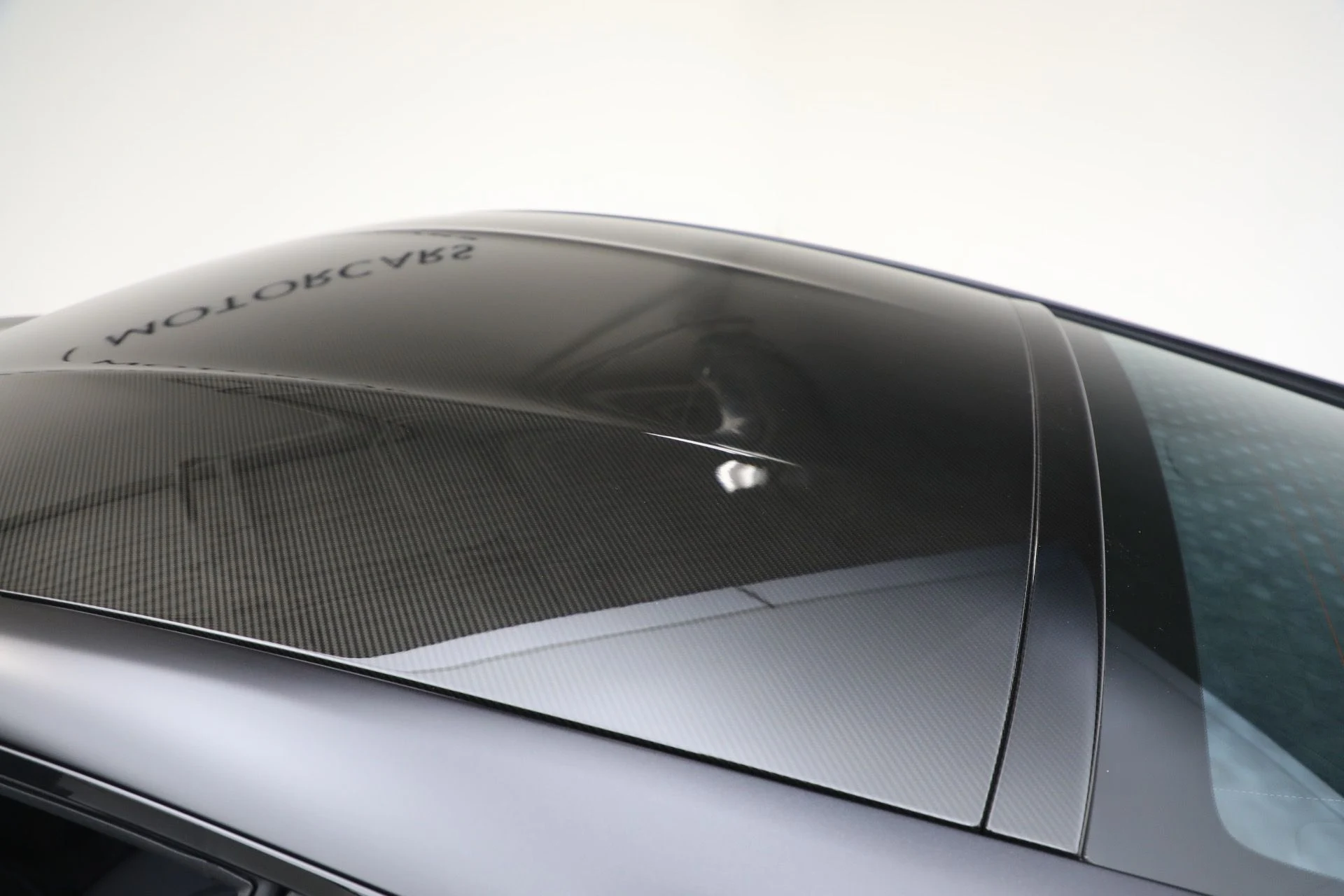 mph032_2105425660_Used_2025_Aston_Martin_Vanquish_7c23c47a2b