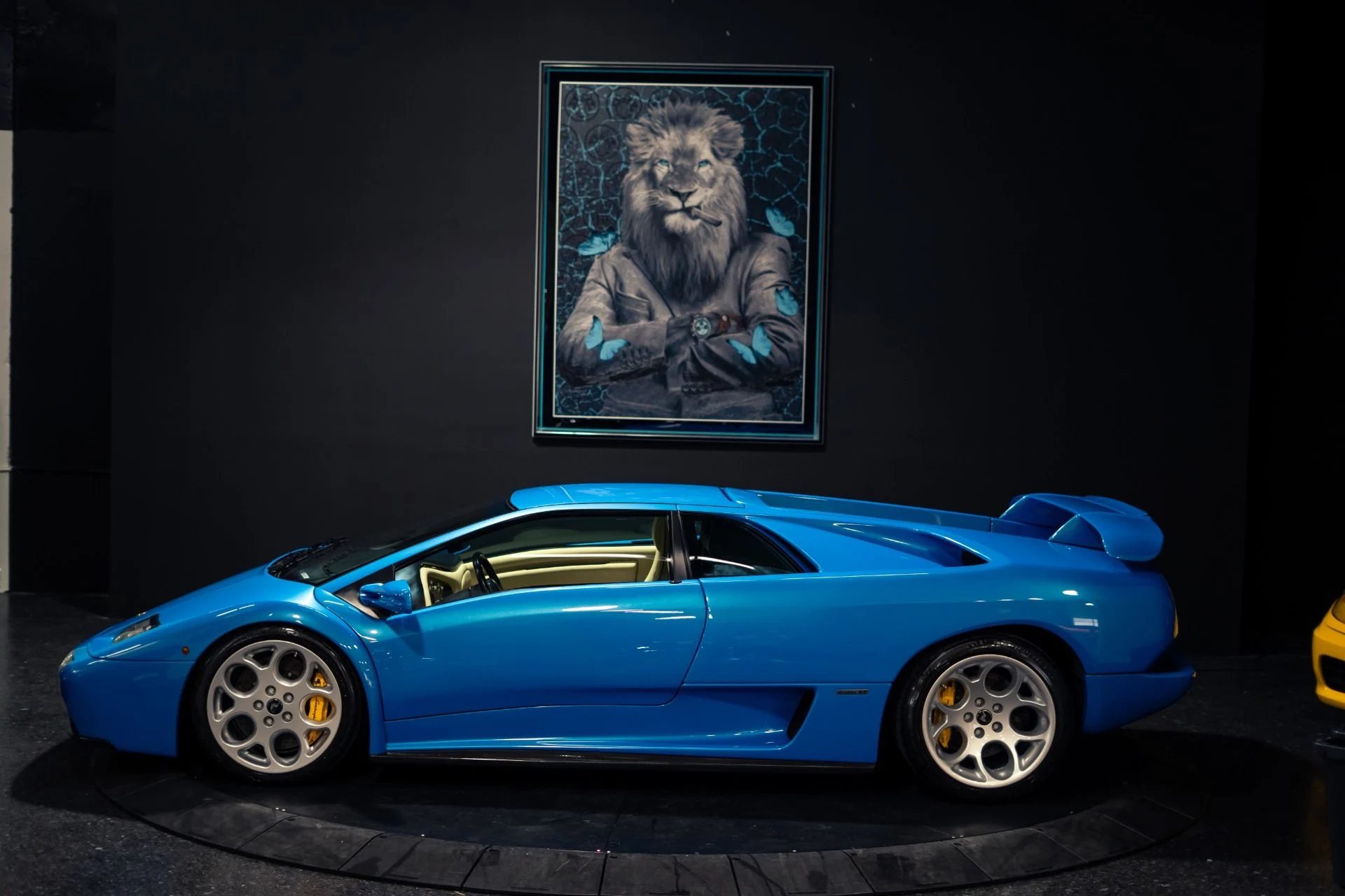 mph032_2105912449_Used_2001_Lamborghini_Diablo_VT_1781715470_5b868762c5