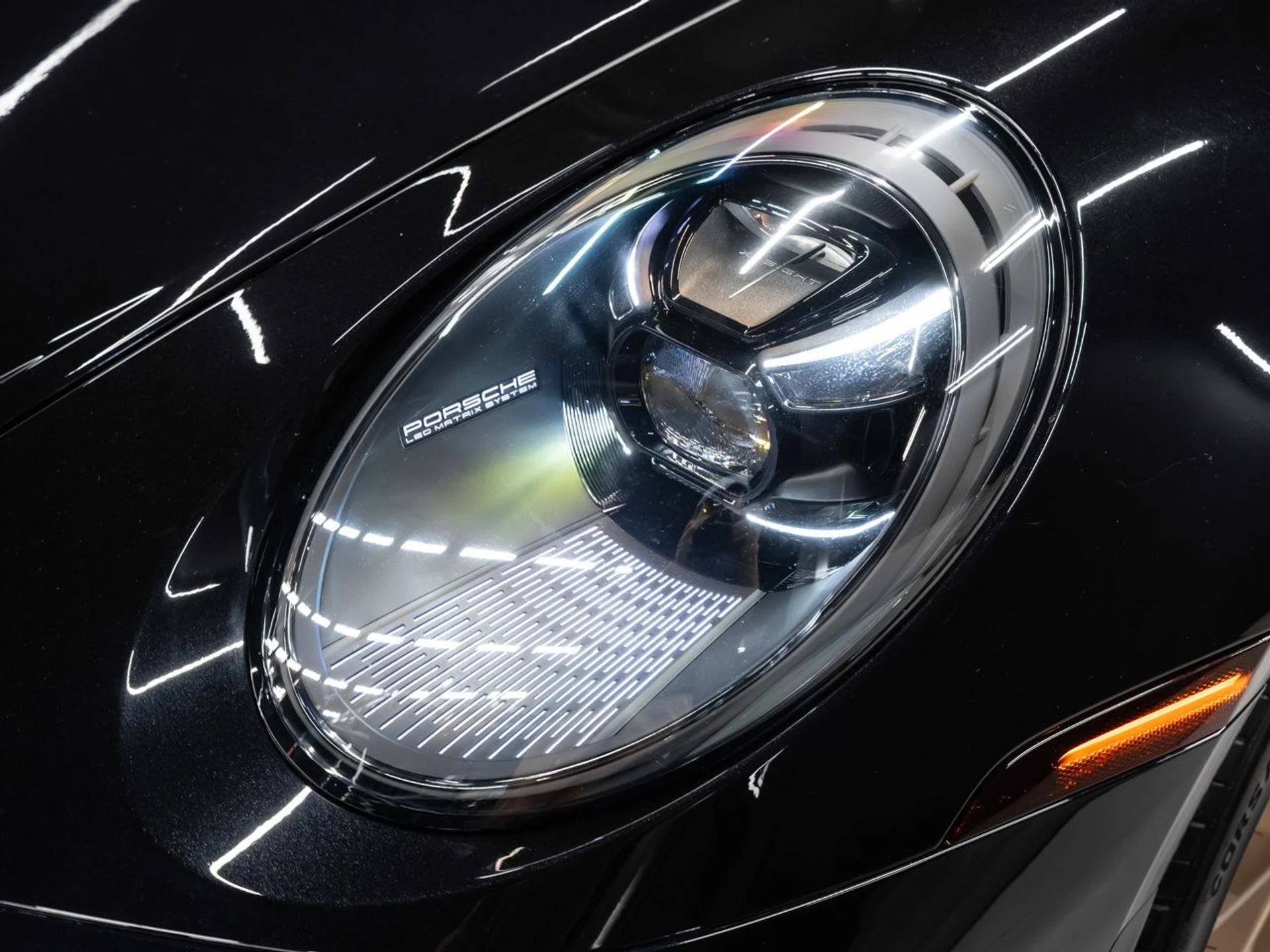 mph032_2122186633_porsche_911_2022_9e39ea2bfe