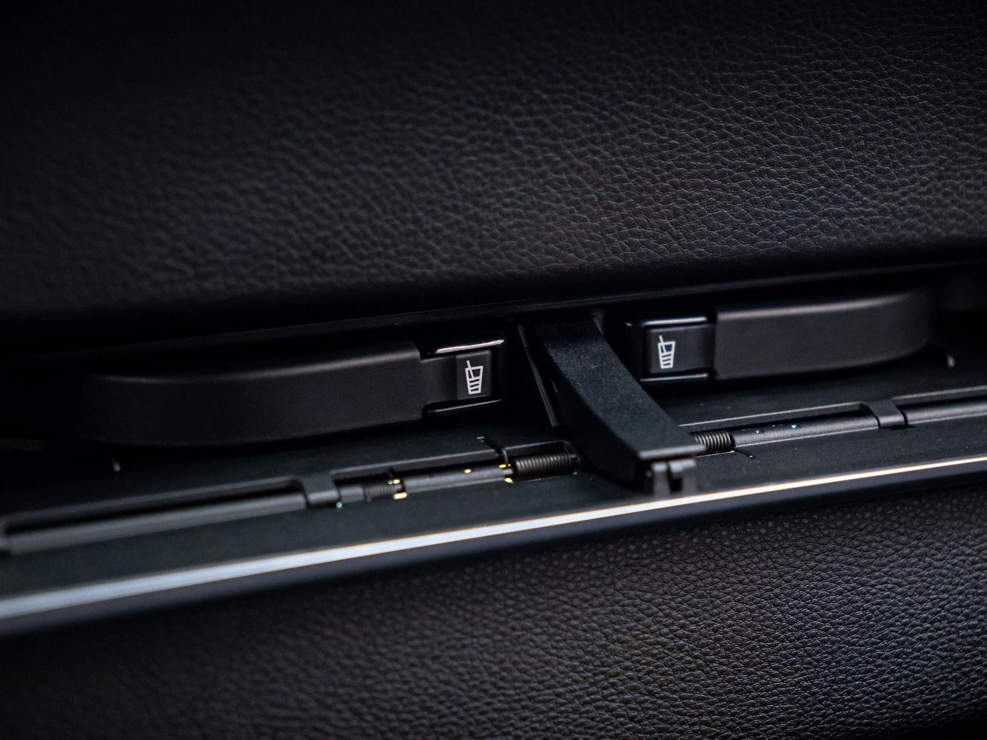 mph032_2125441344_3fad4c07b3a6aa7f9642bd49325440b7x_8889856007