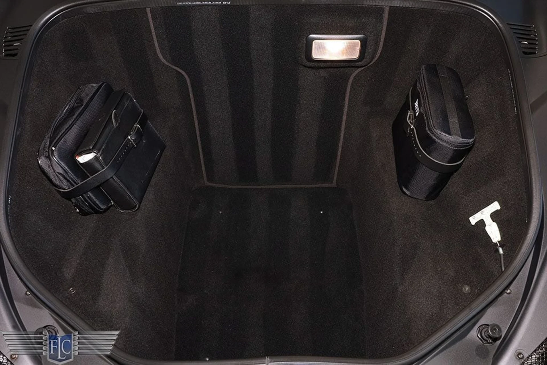 mph032_212842612_used_2011_ferrari_458_italia_2drcoupe_9689_22494262_33_1024_58e5a092b9