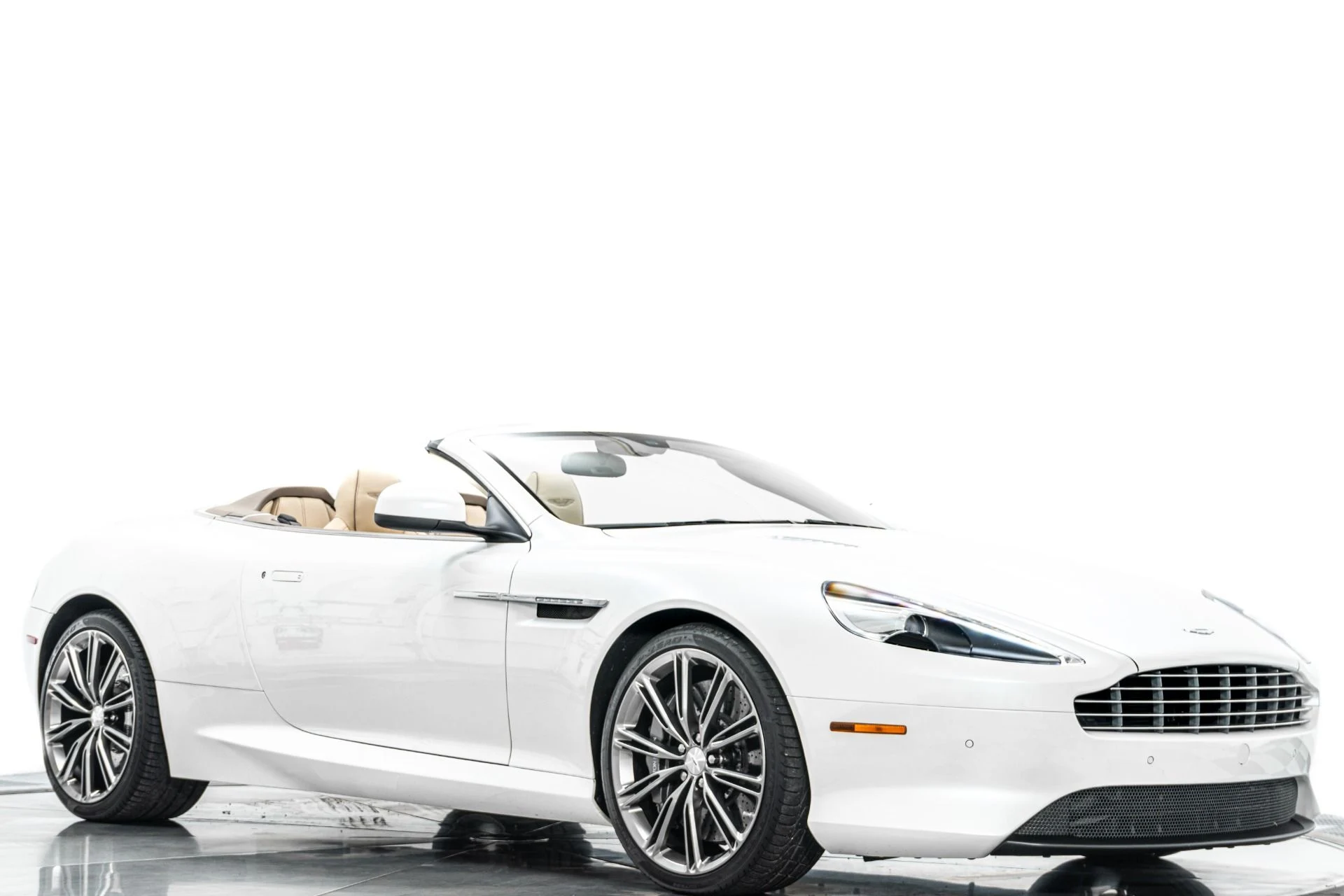 mph032_2130585654_Used_2014_Aston_Martin_DB_9_Volante_Very_Low_Miles_Pearlescent_Paint_V12_Power_1773670824_fc33fab5dd