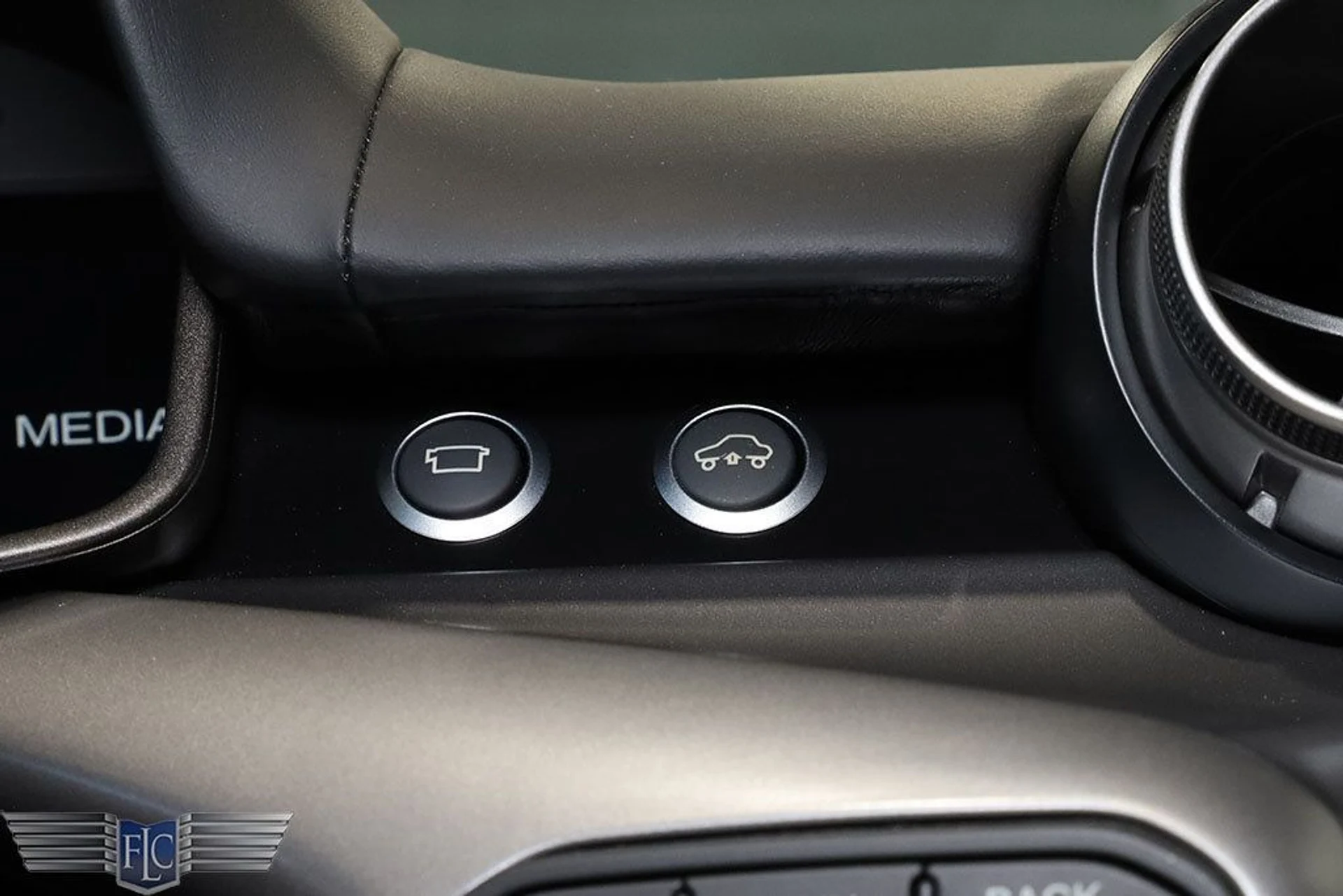 mph032_2149818679_used_2016_ferrari_f12berlinetta_2drcoupe_9689_22497183_33_1024_36558955f8