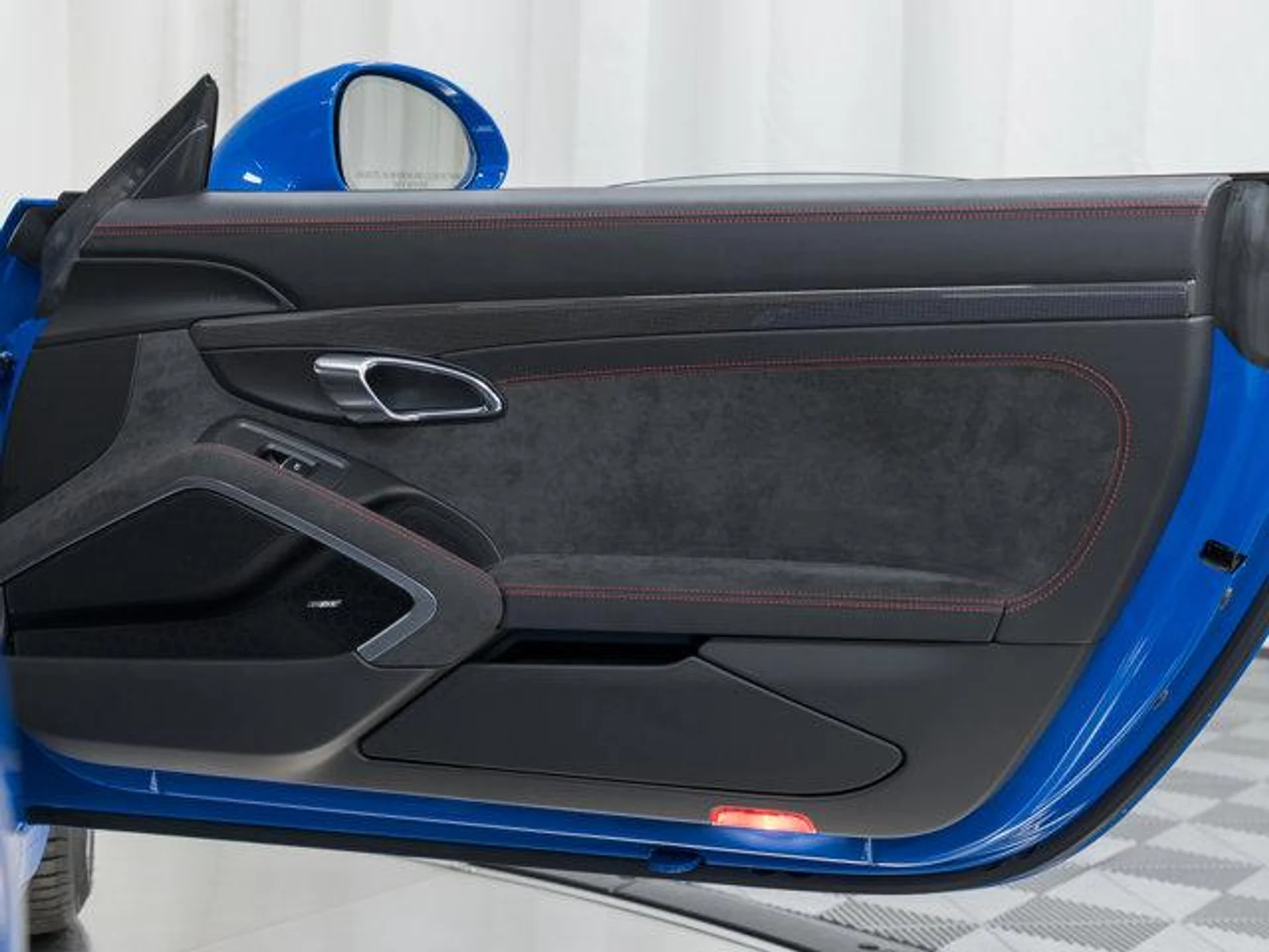 mph032_2152956168_i_KSNW_Za3okk0_Gpc_Pr_N_Qqa_WI_6n_LQ_30a9c2d1c6