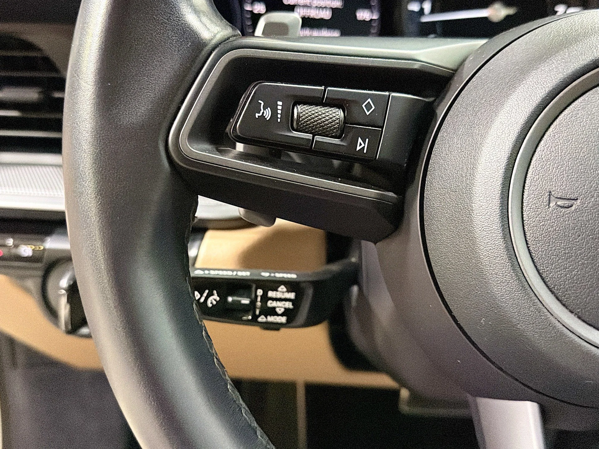 mph032_2157137903_6833322f20b6c1e43f0b4cc2b1c152e6_a06ad3223b