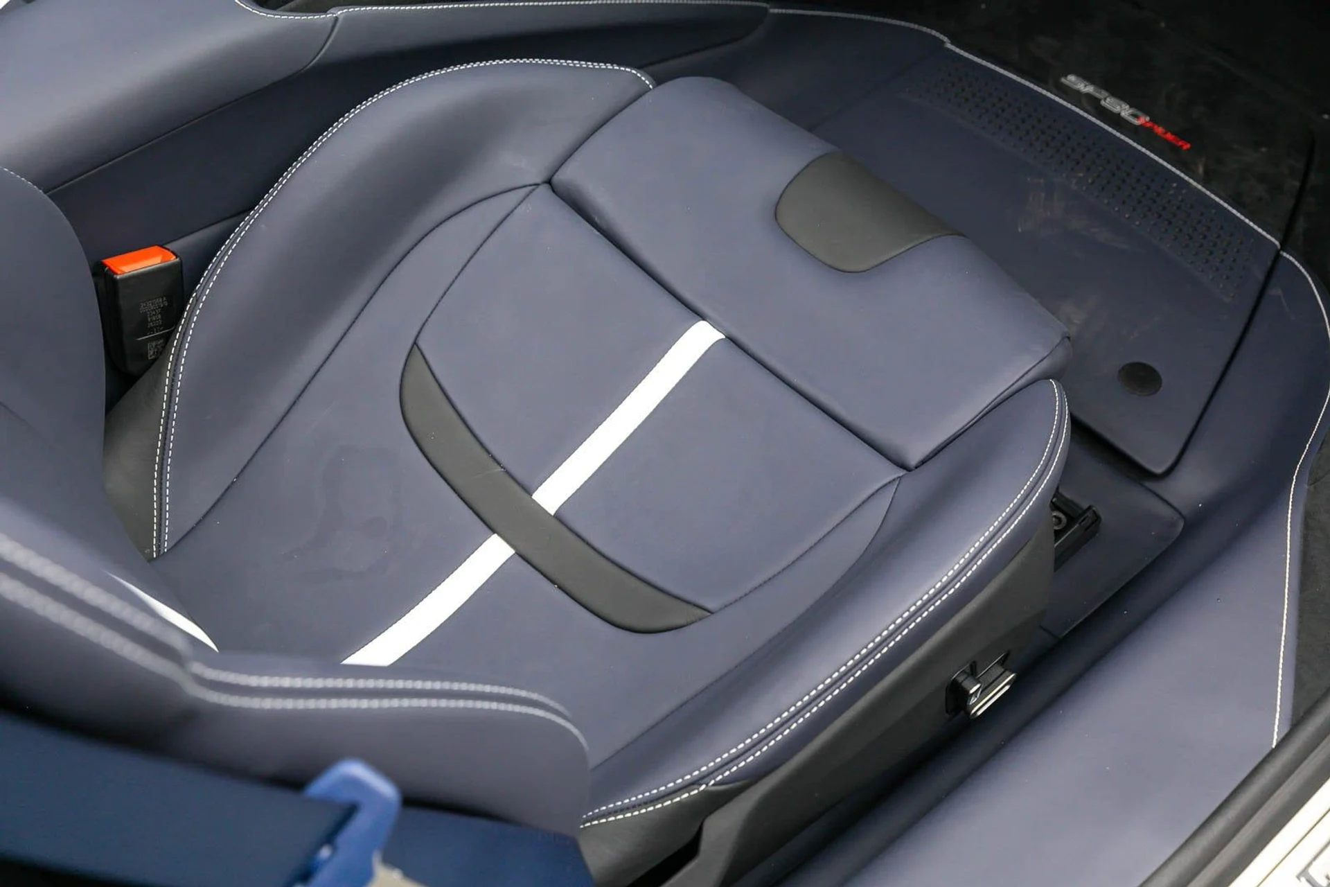 mph032_2165158968_a3b54a9a7b87461b8d9b8d2ec59d45bc_ee05c42b2d