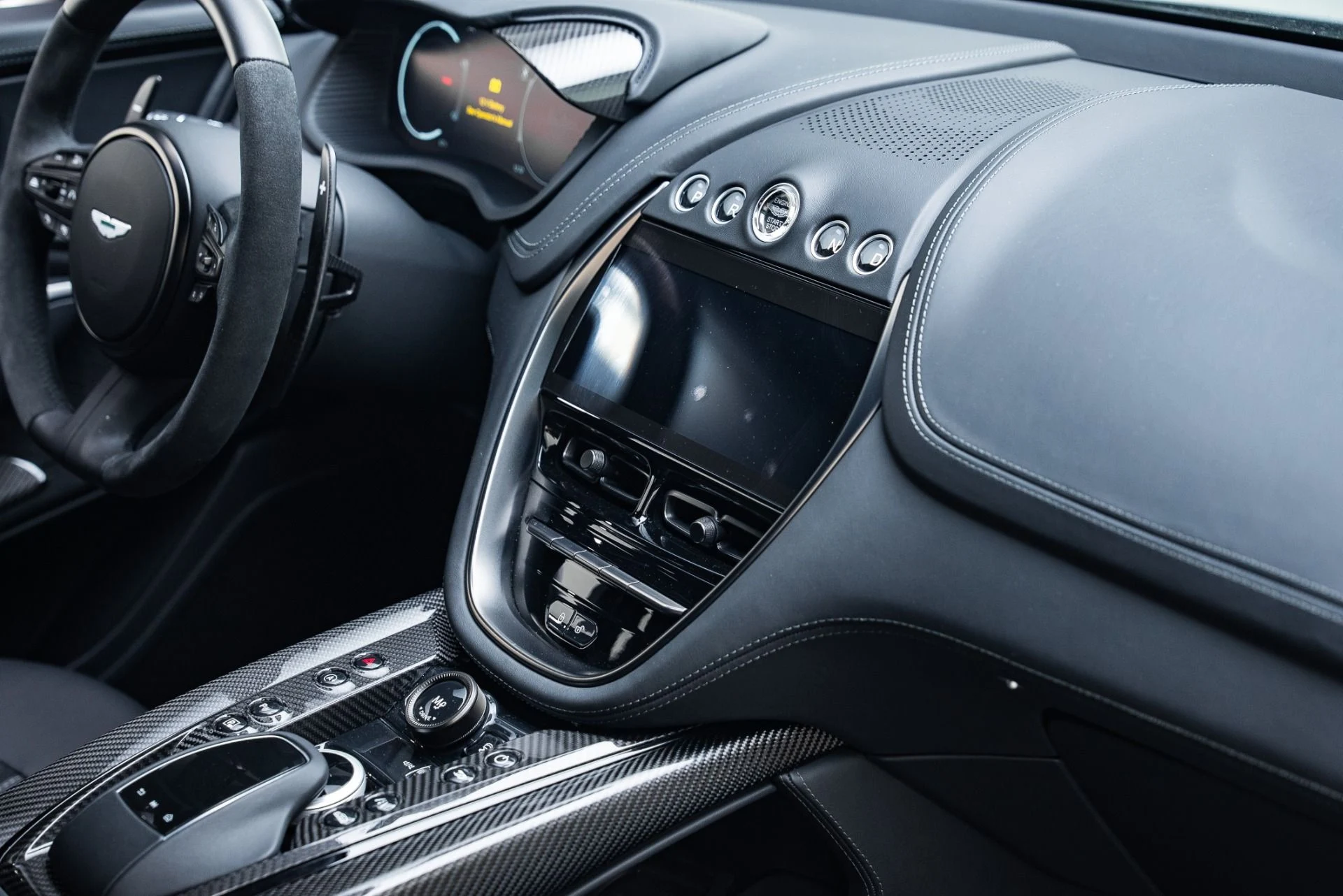 mph032_2170537484_Used_2023_Aston_Martin_DBX_707_1767147113_e470d242ab