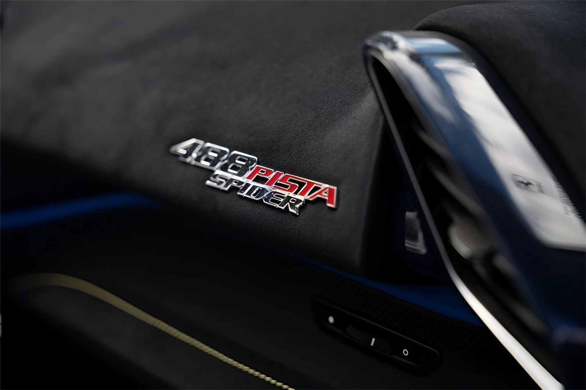 mph032_2177678821_image_34_3145ce393d