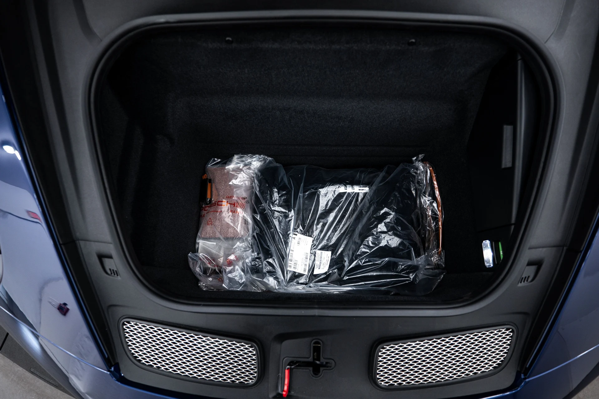 mph032_2178836280_997701f27a1026ce94889e3c0af662f5_6ead0e8616