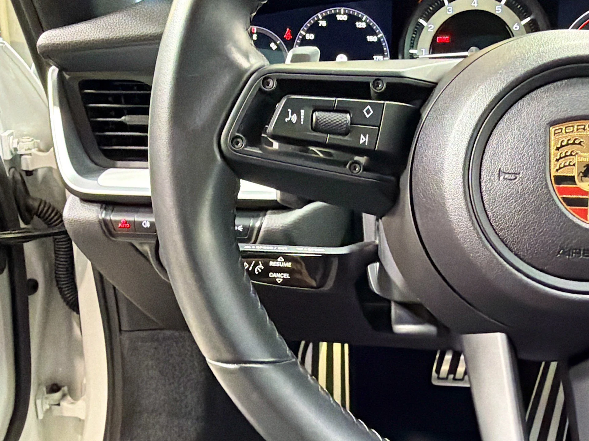 mph032_2181675893_e508311c36fd70499ffe8ce5e491a9d7_e89ecdfcaa