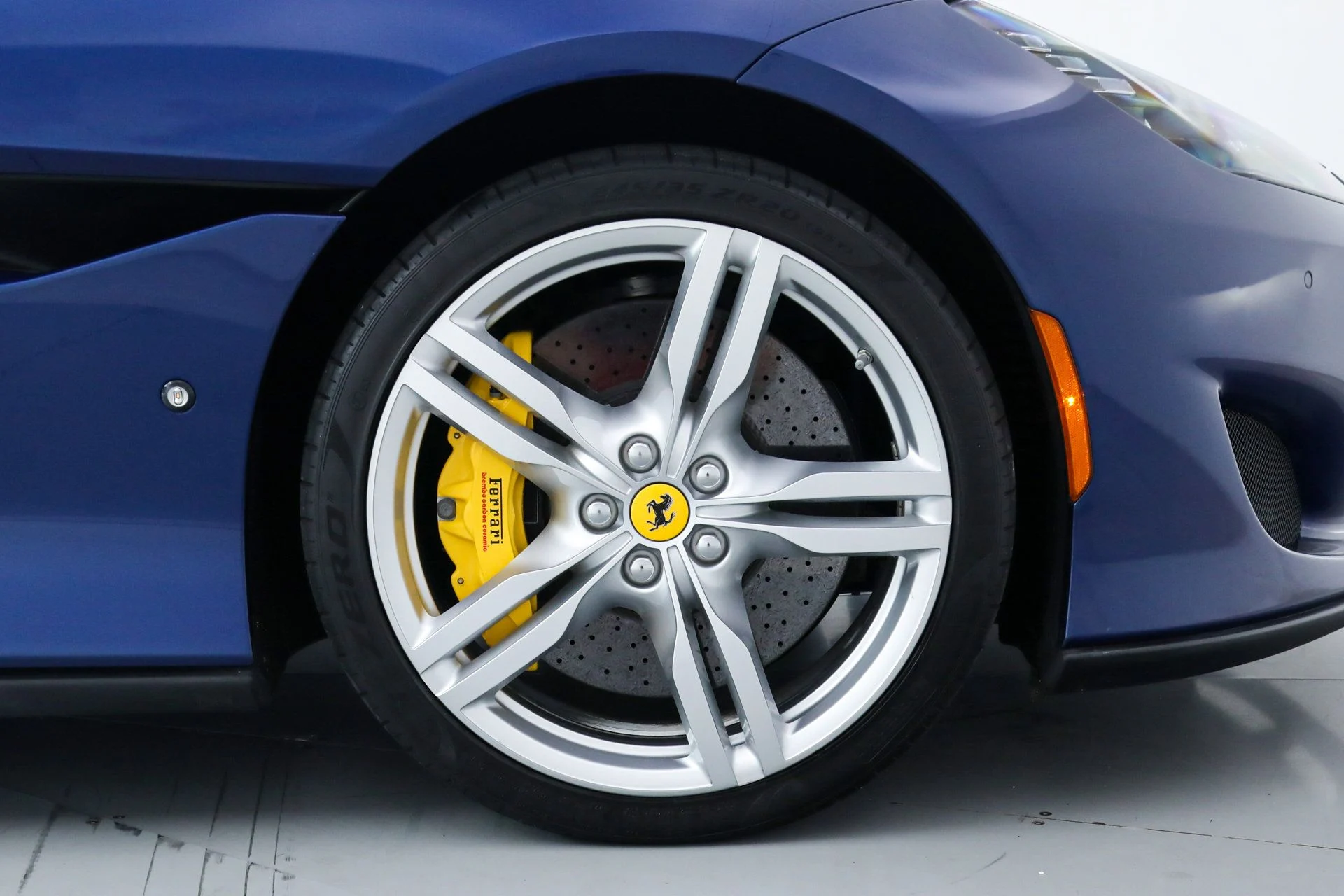 mph032_2184283866_cba1cc1eb5f0438693c4d5b594b447dd_725818b4e6