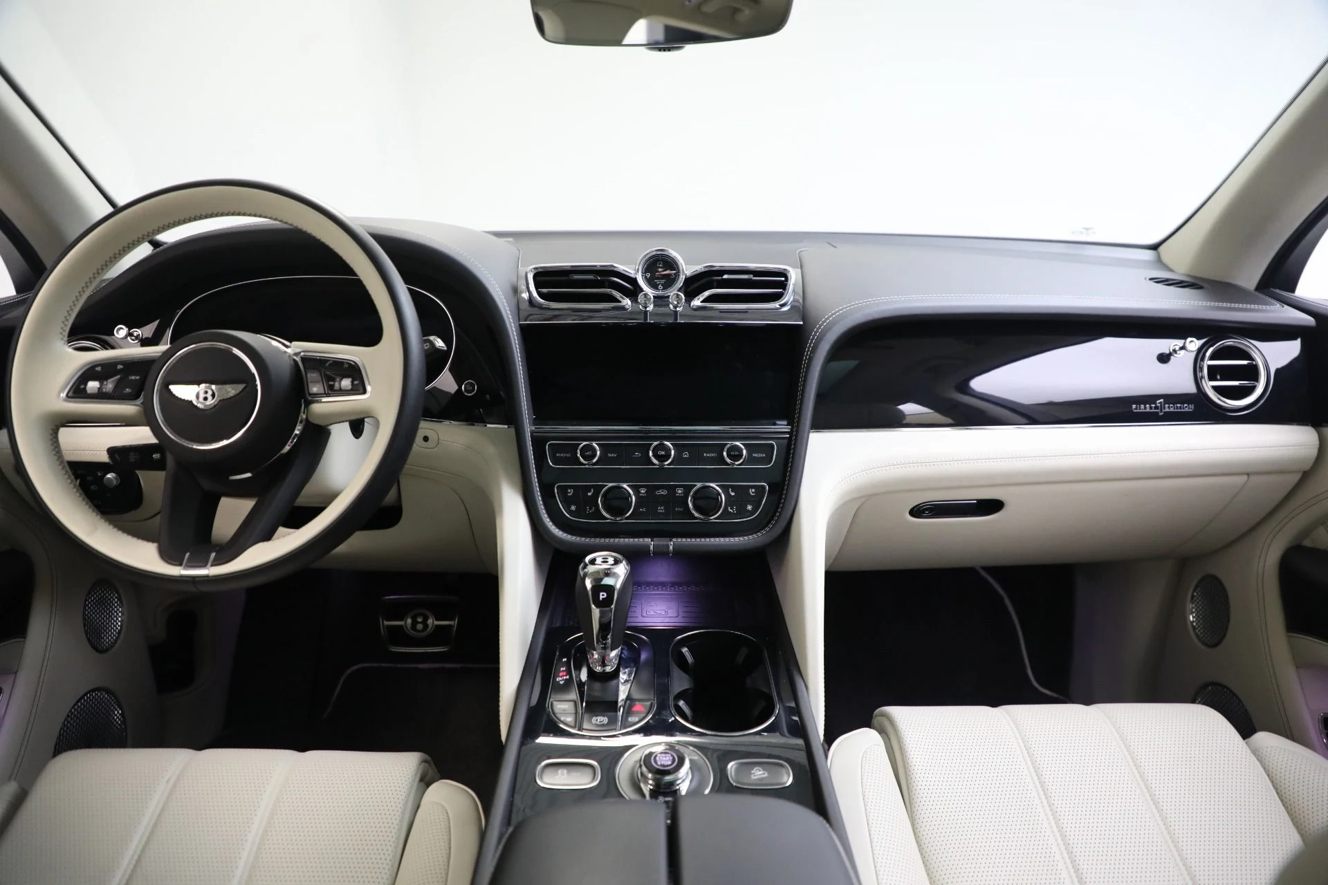 mph032_2186355555_Used_2021_Bentley_Bentayga_V8_494e9a2413
