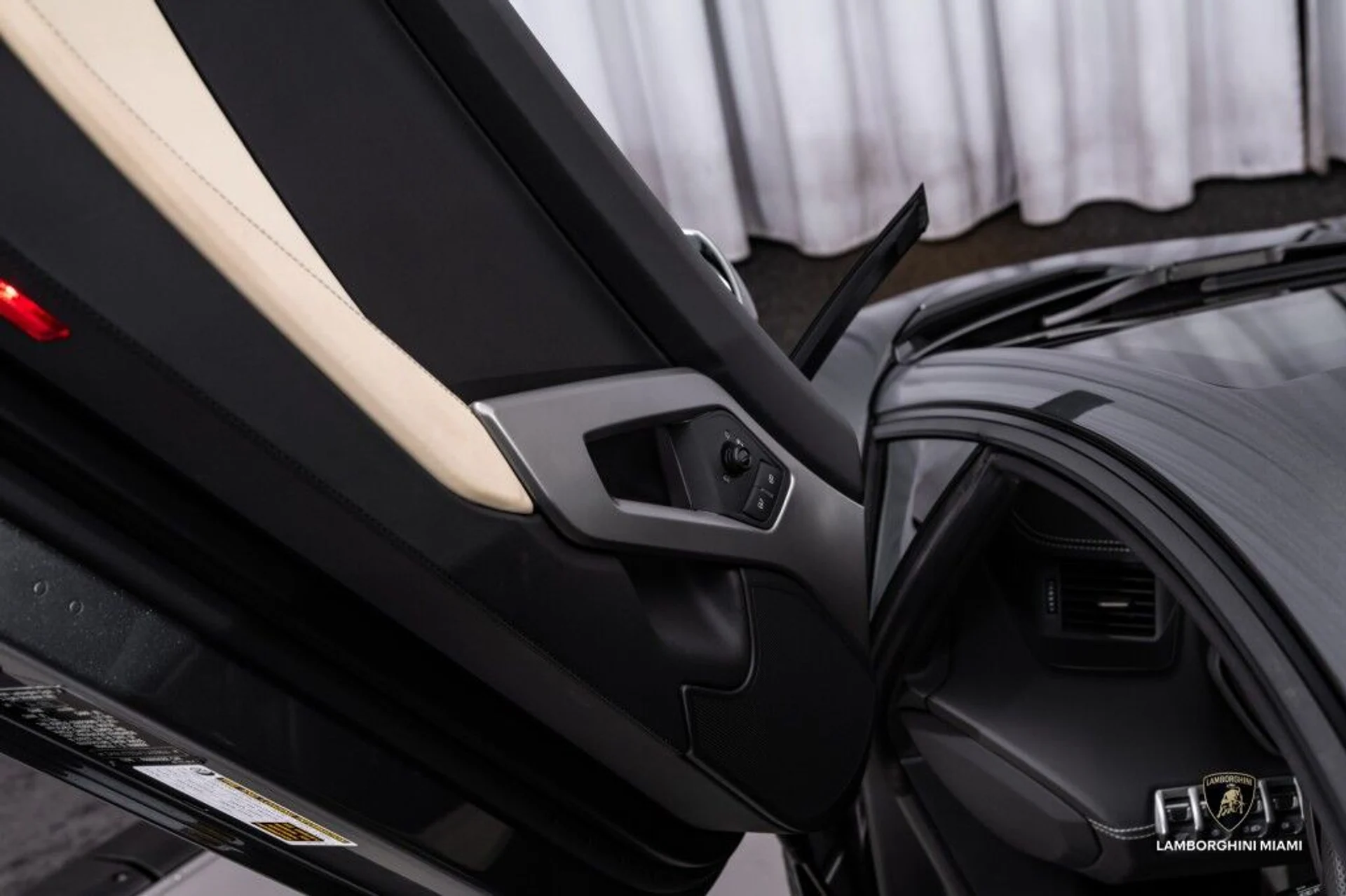 mph032_21886546_8f2c49d96c475450d848c07a141f6a54_3e078f9409