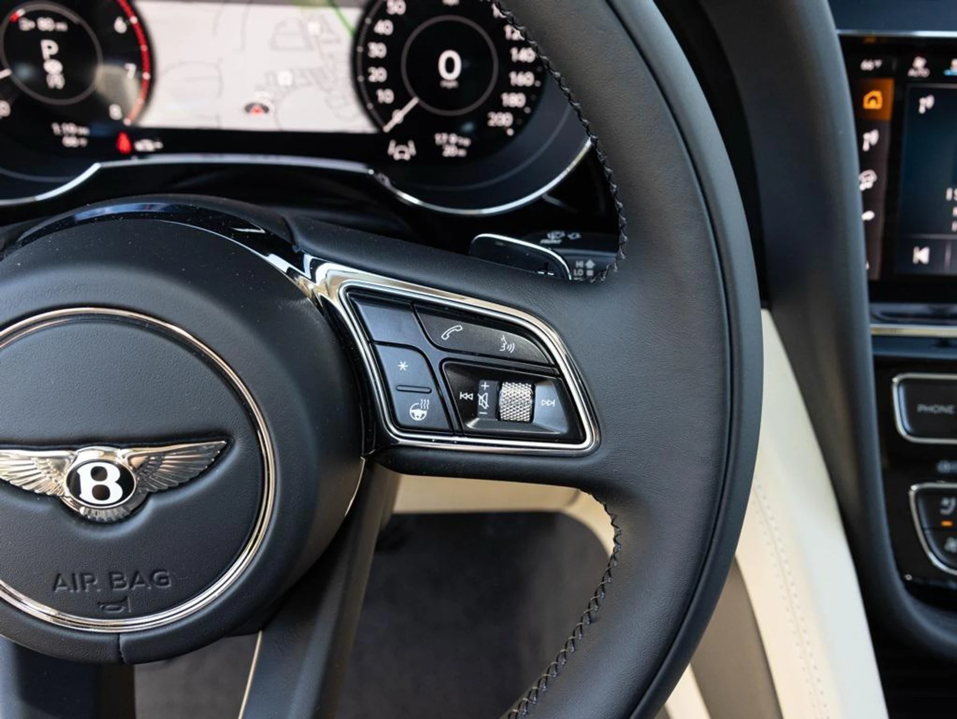 mph032_2195365205_465336697_68f22a11c83056c645fcff38_0d04081fc7