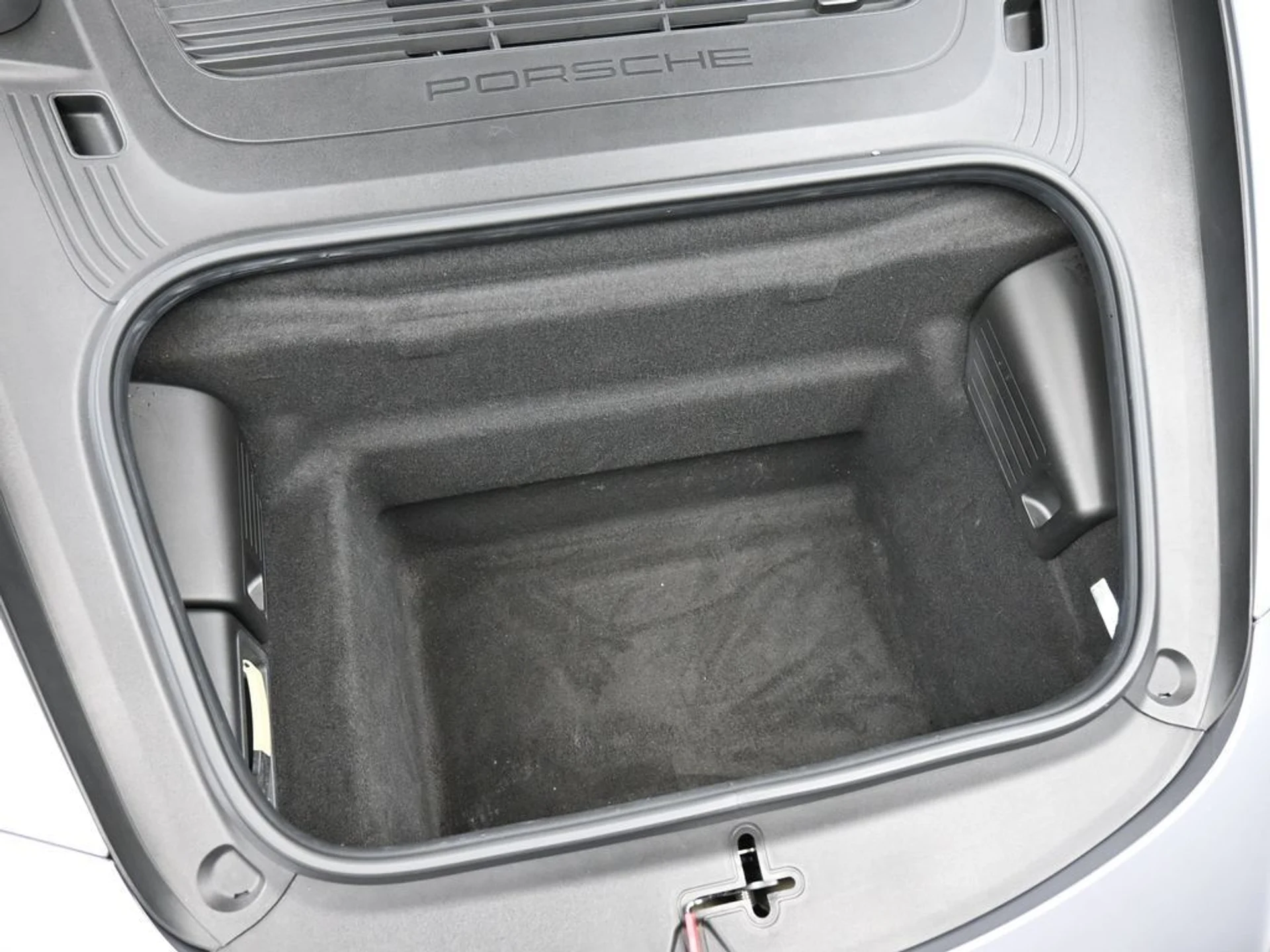 mph032_2195805384_41694c320eabc64955c0f7928ebd3c29_9e4d9dfb43