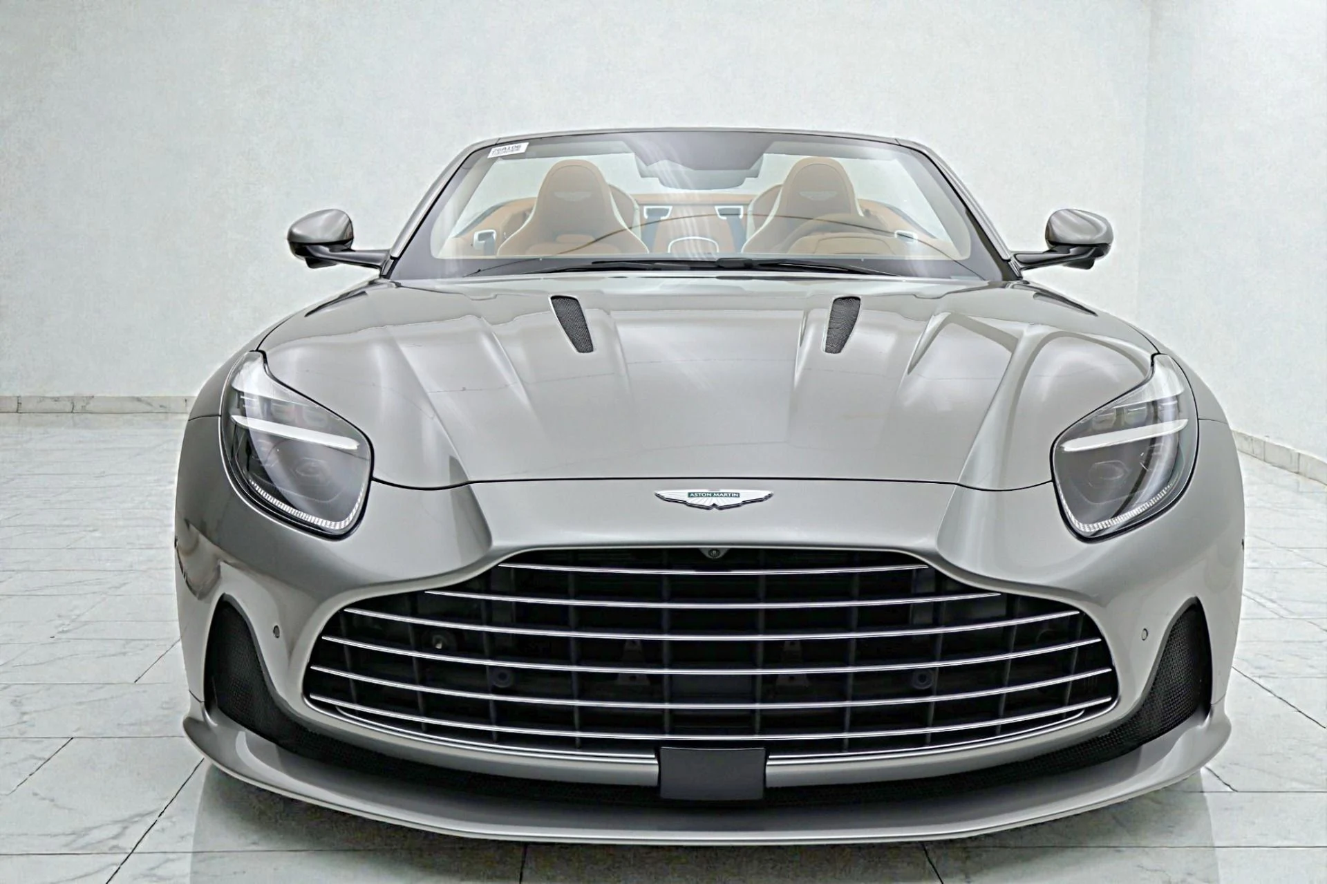 mph032_2198782644_New_2026_Aston_Martin_DB_12_Volante_0037b97119