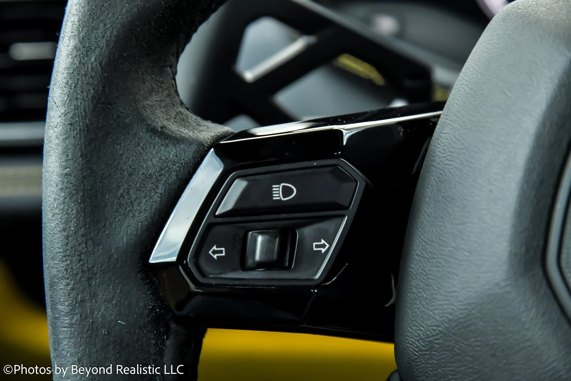 mph032_2204359717_Used_2019_Lamborghini_Huracan_LP_580_2_S_1766655570_08b06c3a26