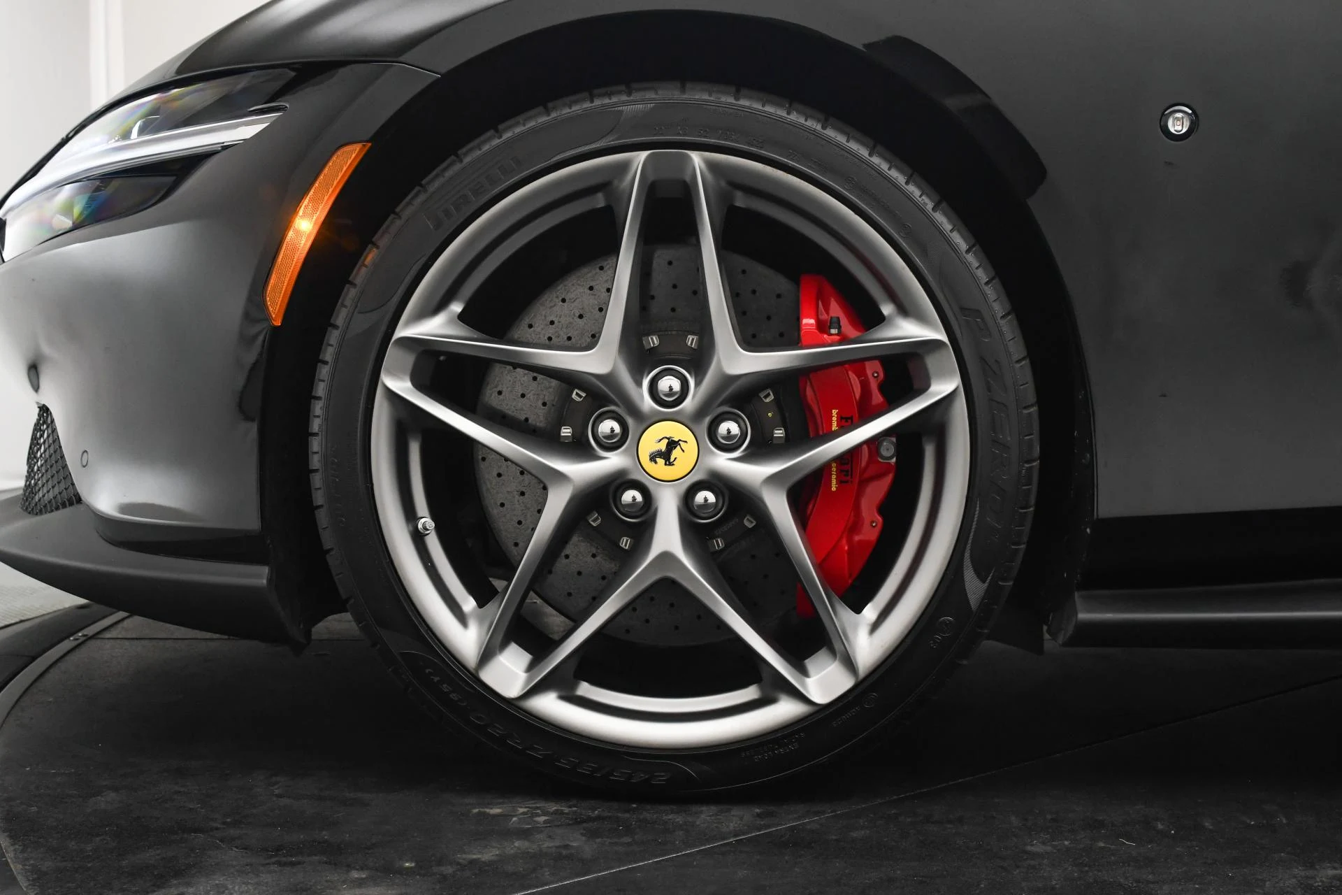 mph032_2213611863_Used_2024_Ferrari_Roma_1755159544_cabf14b937