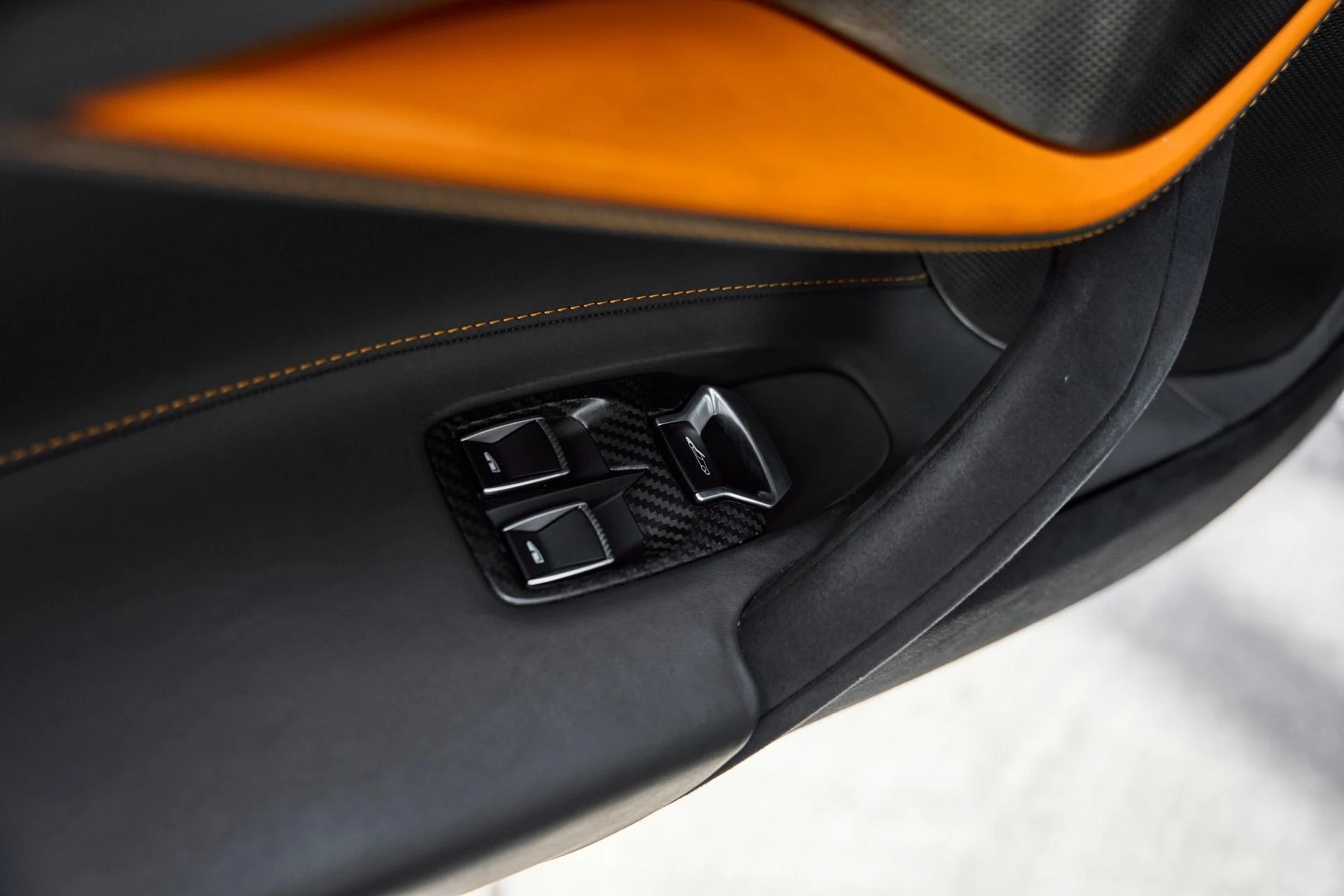 mph032_2216203722_Used_2018_Mc_Laren_720_S_Performance_1766270101_32fe8e7662