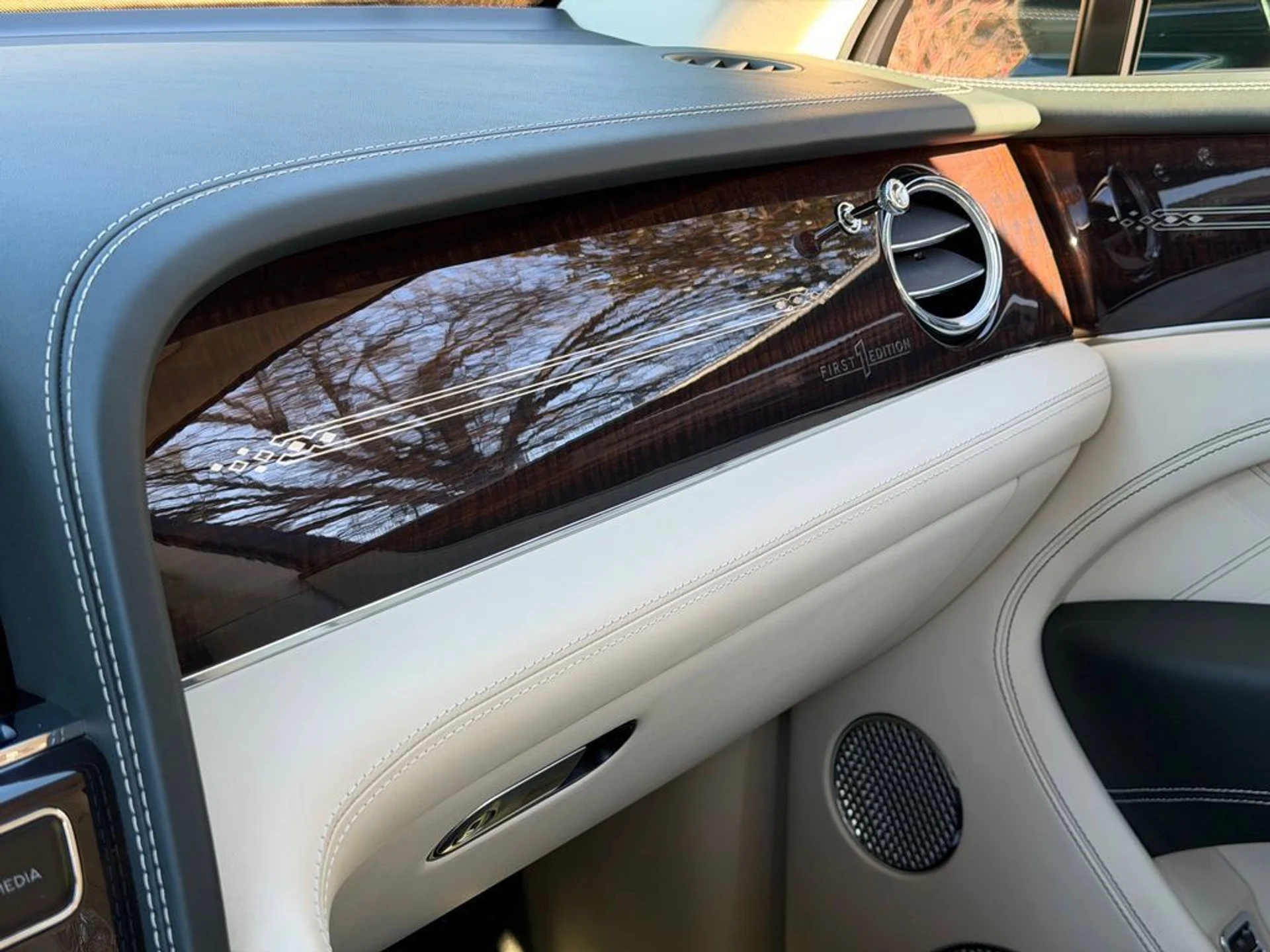 mph032_2218859557_72afd25595104778961ab2119983fa86_887b5ba8bc