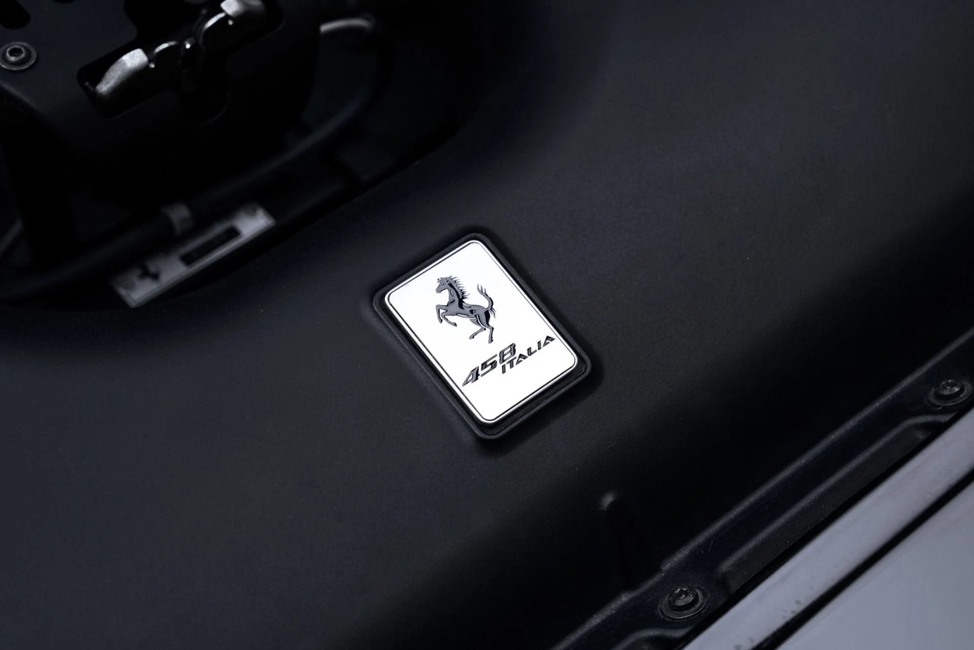 mph032_2219479875_Used_2010_Ferrari_458_Italia_1775250698_e956276363