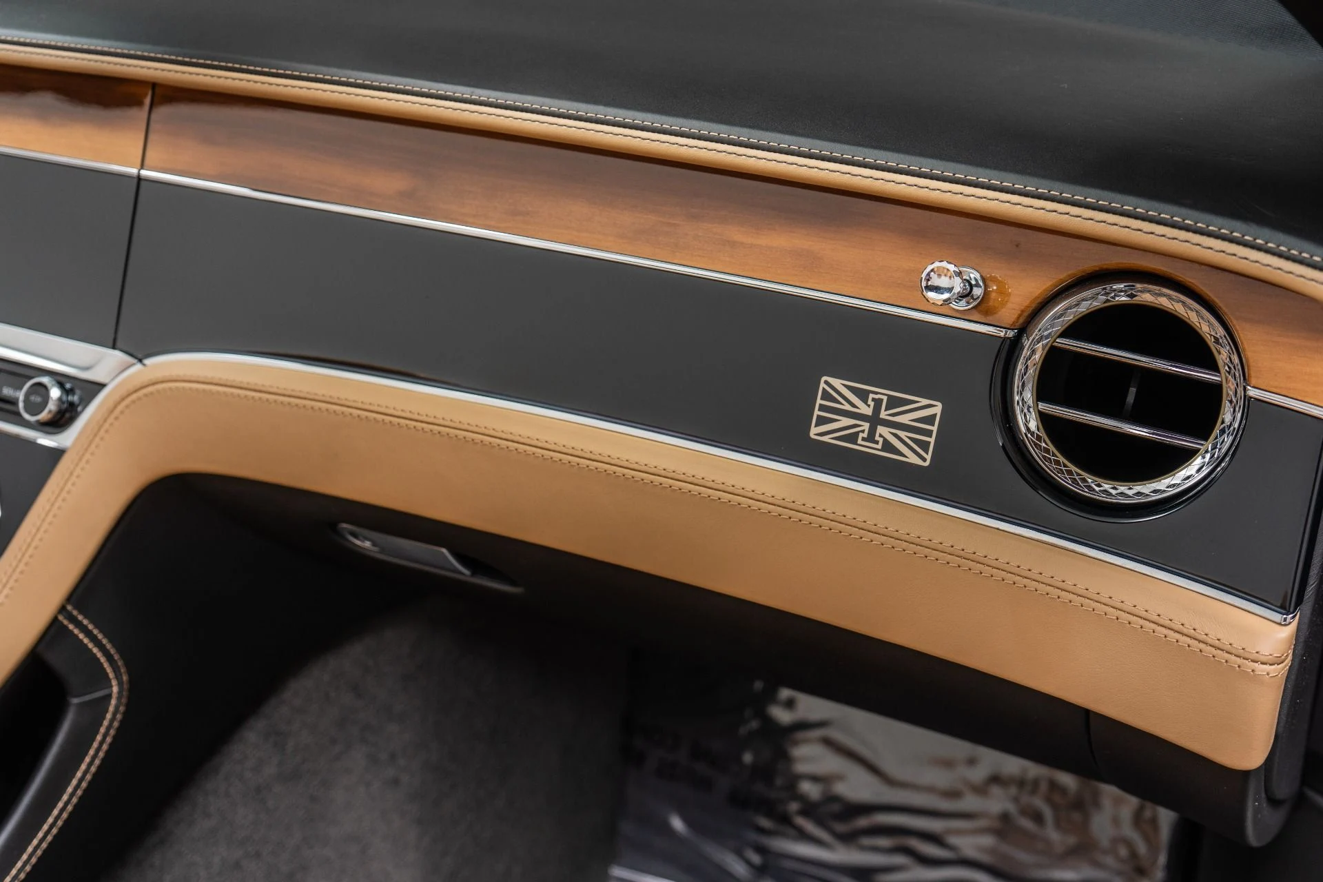mph032_2235686797_Used_2020_Bentley_Continental_GTC_First_Edition_1790888742_73140f1397