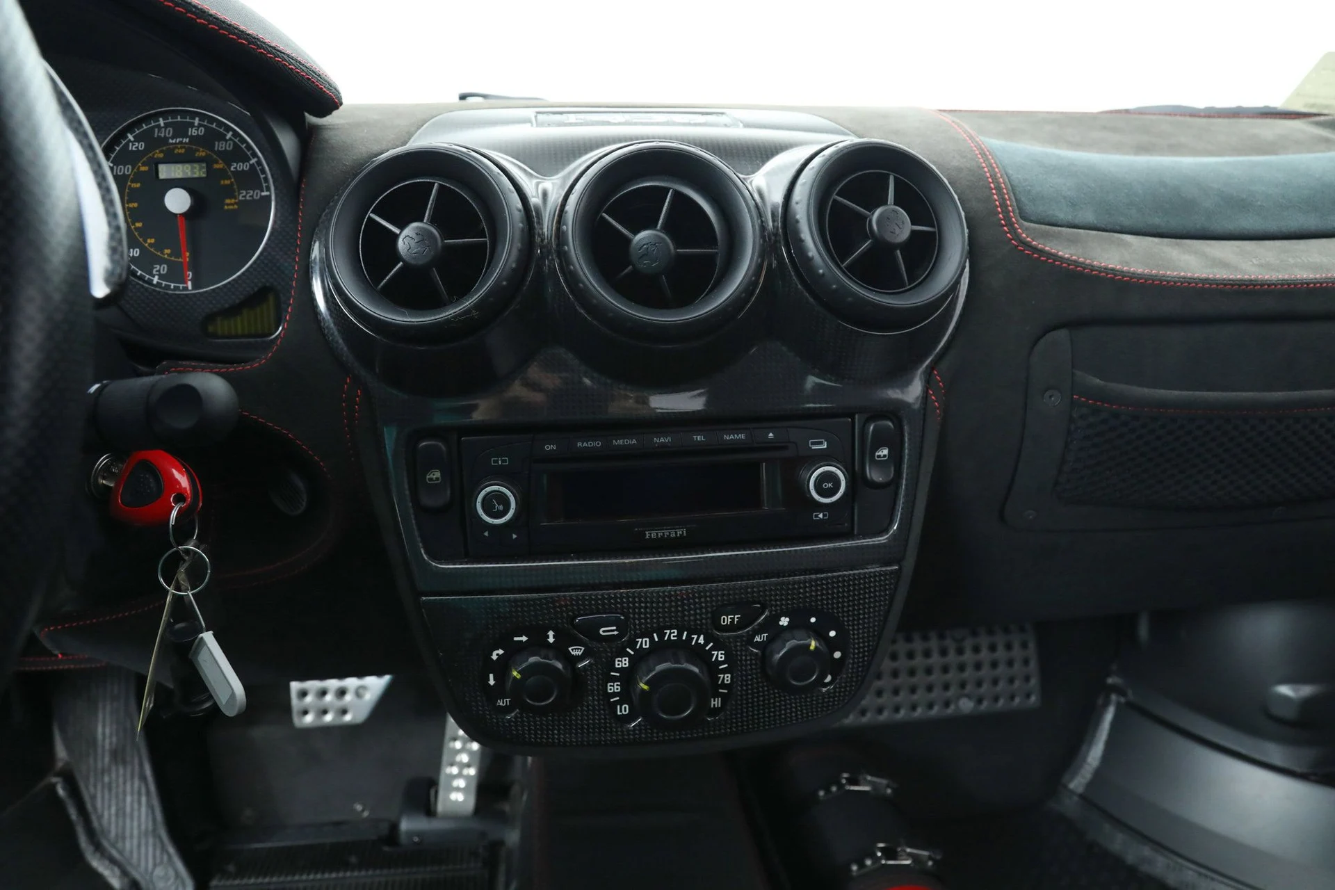 mph032_2250891492_6d680e5b04f5570b3c8c4f6f4af1461c_39cf35896a