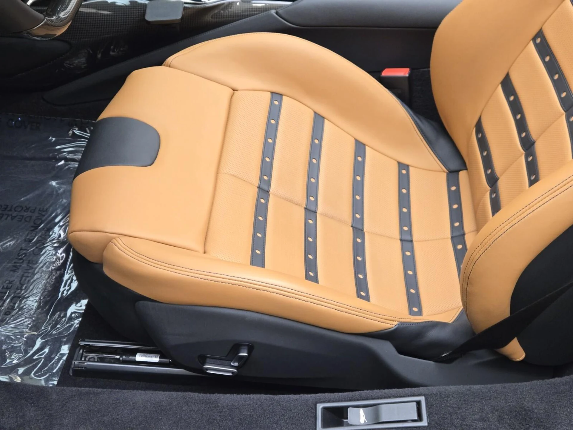 mph032_2255950232_Used_2023_Ferrari_SF_90_Spider_1762329139_d881513a16