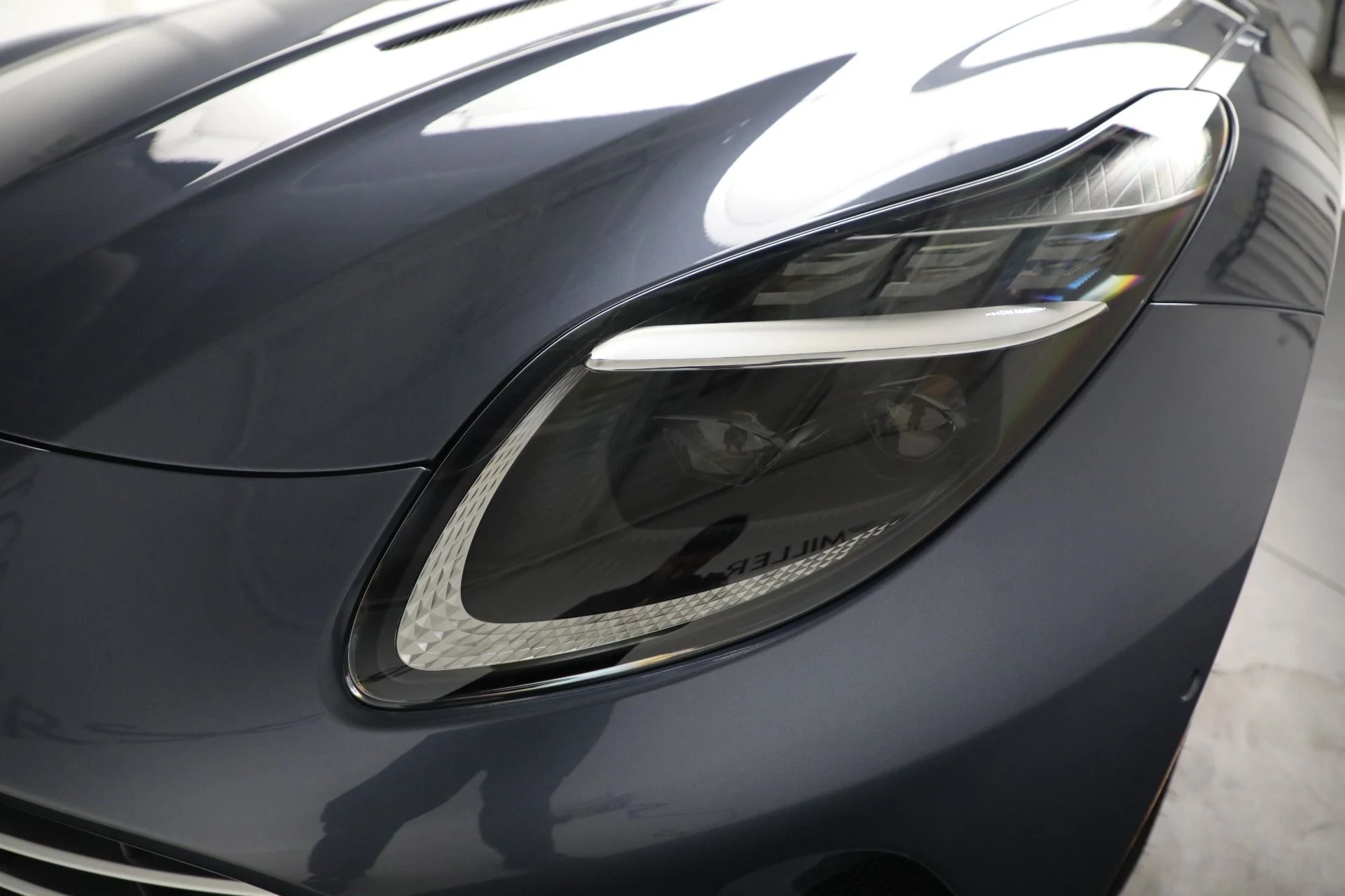 mph032_2257913529_New_2025_Aston_Martin_DB_12_V8_a7cced3958
