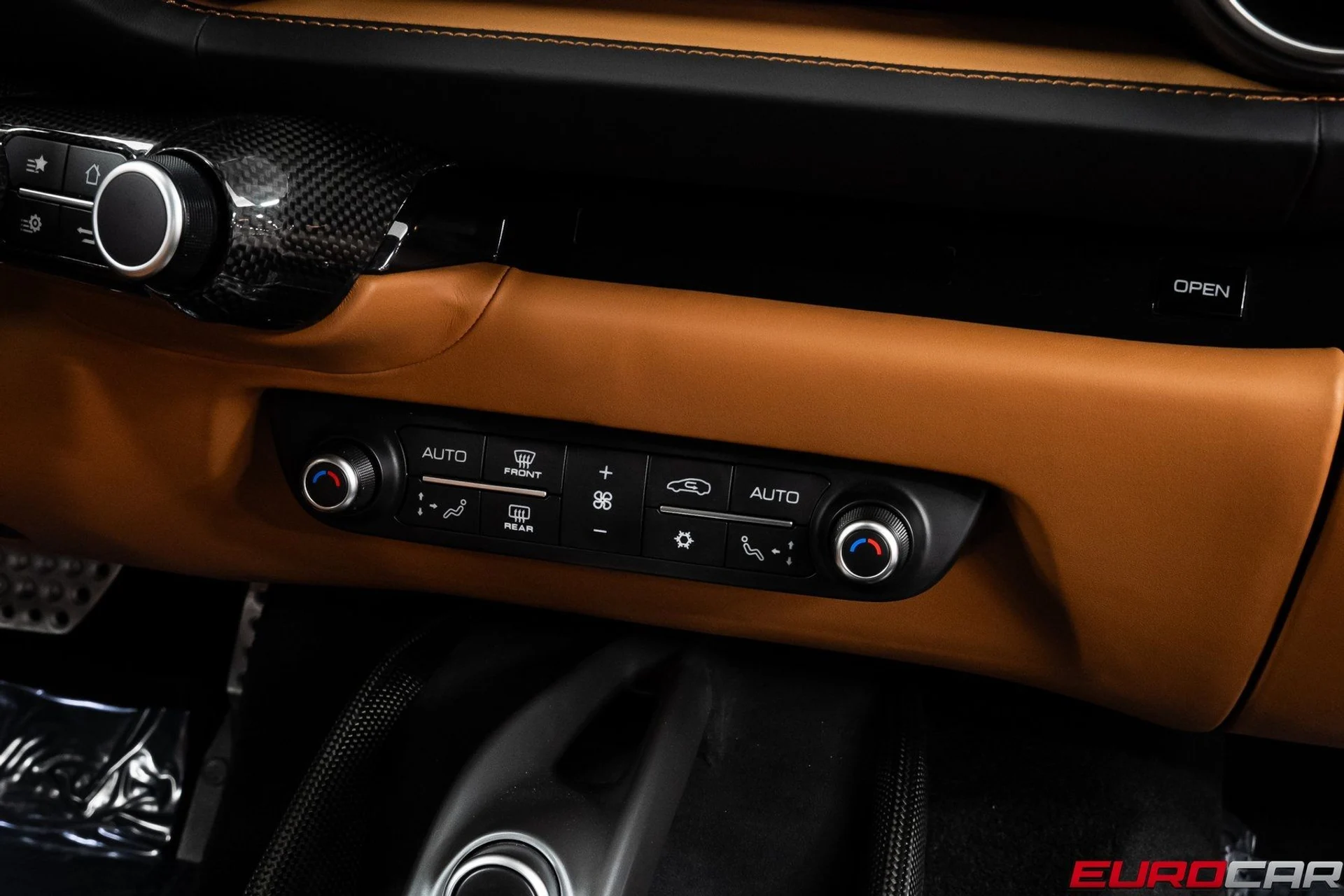 mph032_2262537300_image_33_2032661bd6