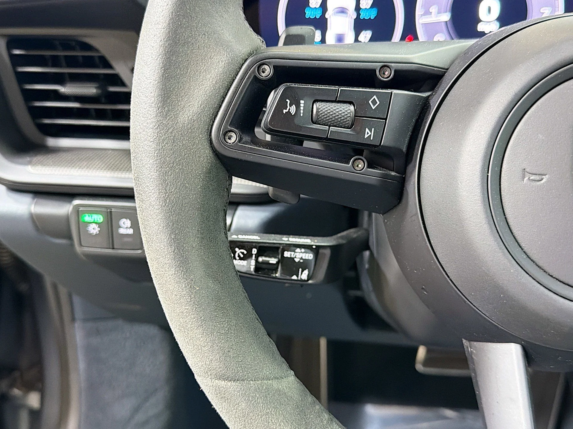 mph032_2264944905_d9fbd3e126fc1b57277be3e10ca8c500_7b5640e84b