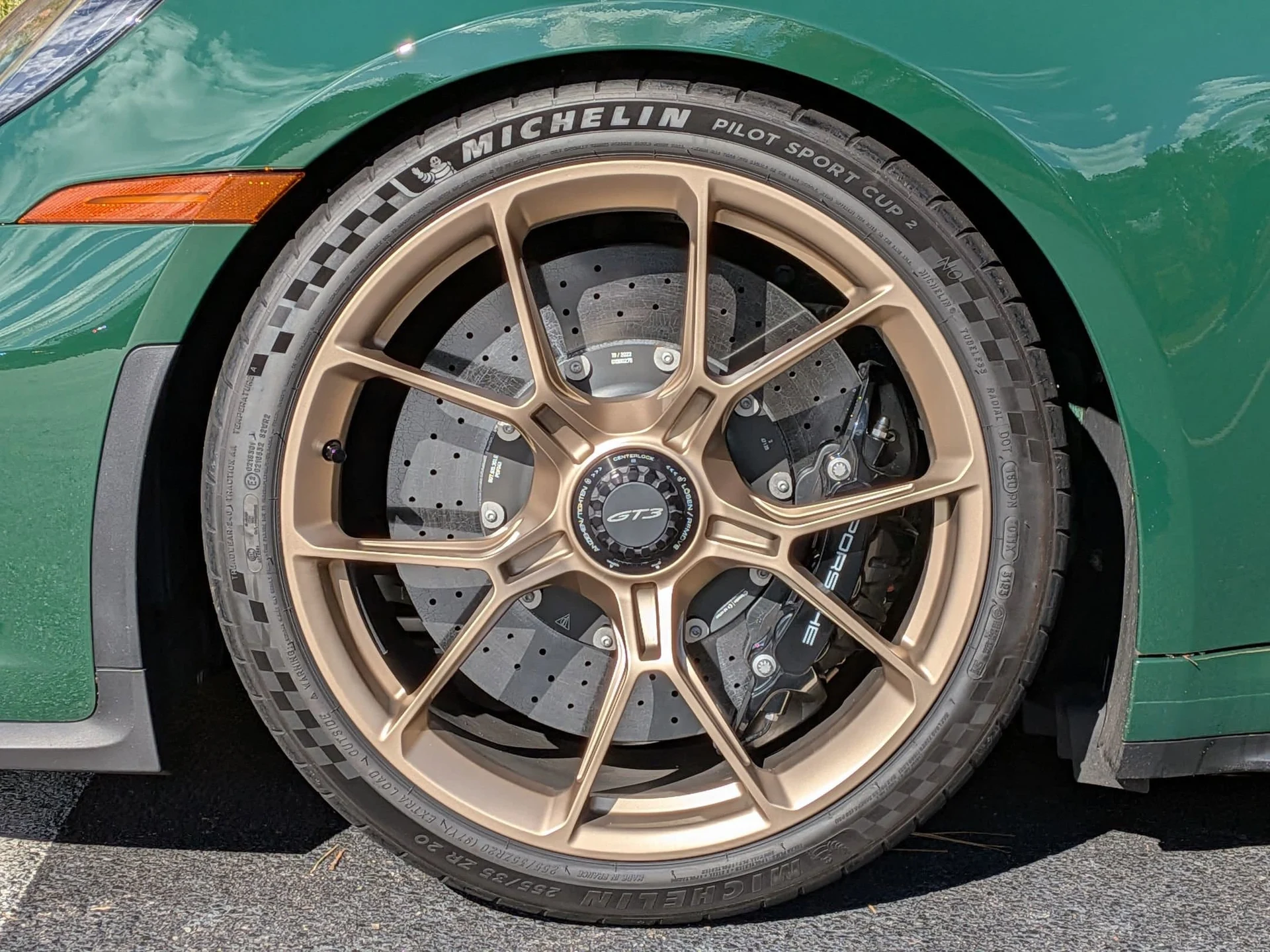 mph032_2268746241_4a853718a811f6edc4db1e444e201cdfx_6465593726