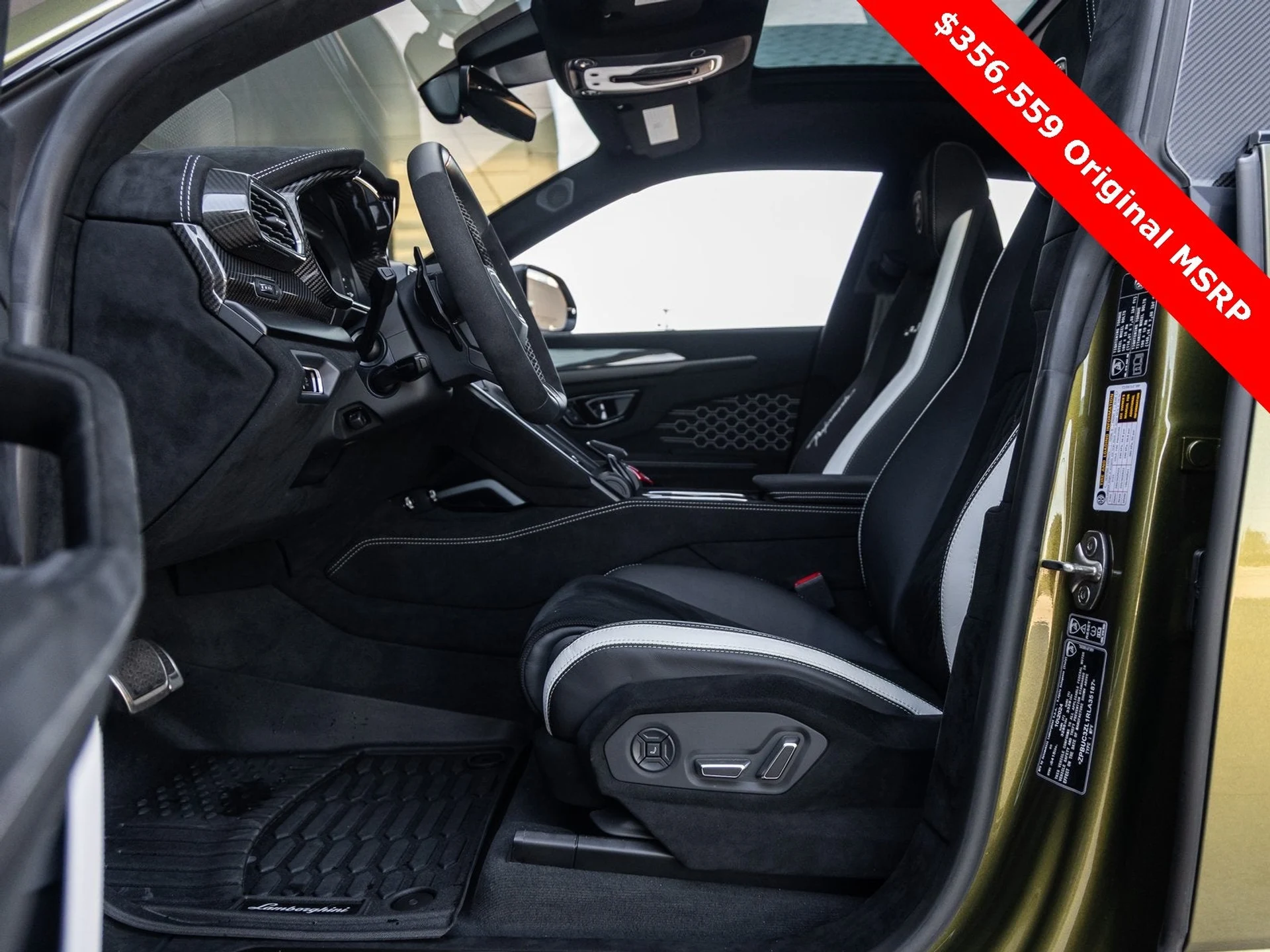 mph032_2275576613_33_6dbaf5797f