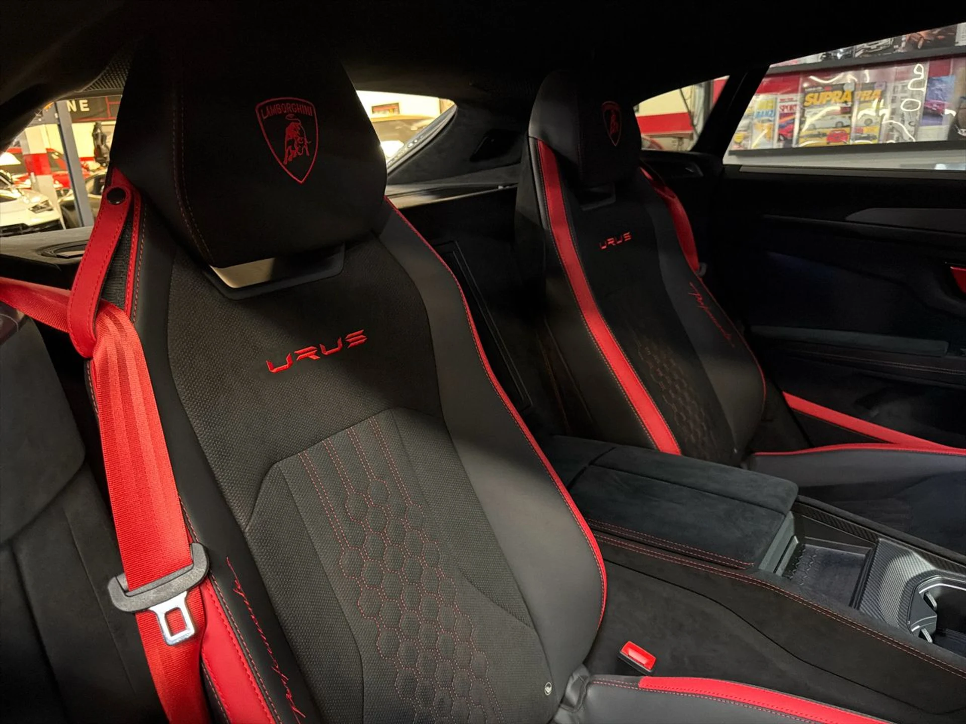 mph032_2276495507_639035593295363060_b039003e7d