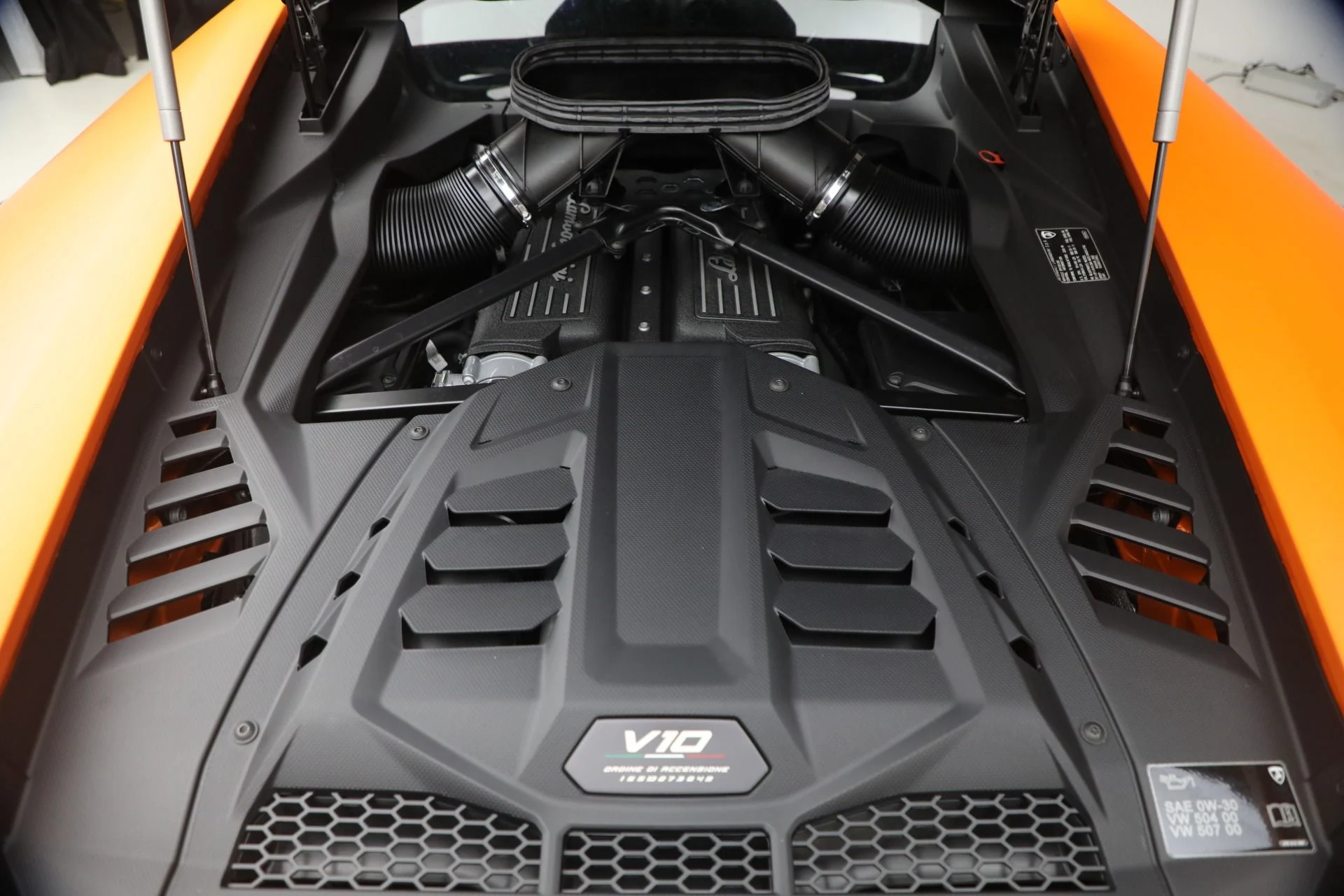 mph032_2277757830_Used_2024_Lamborghini_Huracan_Sterrato_1772051160_8e0678ebfa