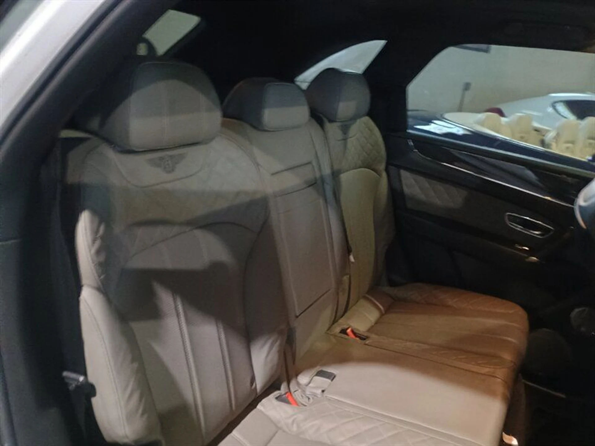 mph032_2283823824_9ec4ece1d9_800_c23008068e