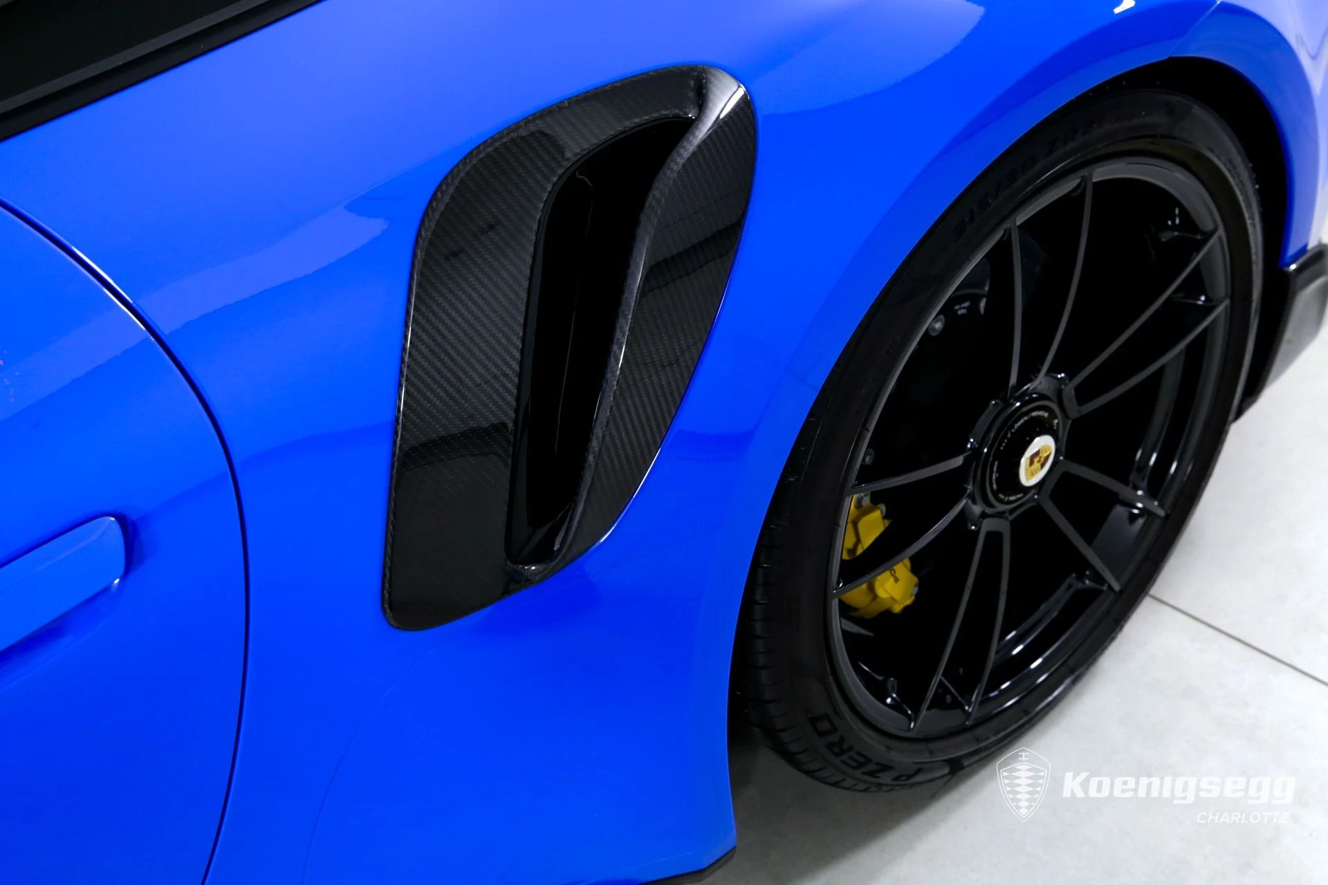 mph032_2312923687_Used_2022_Porsche_911_Turbo_S_1745597745_cfd770139a