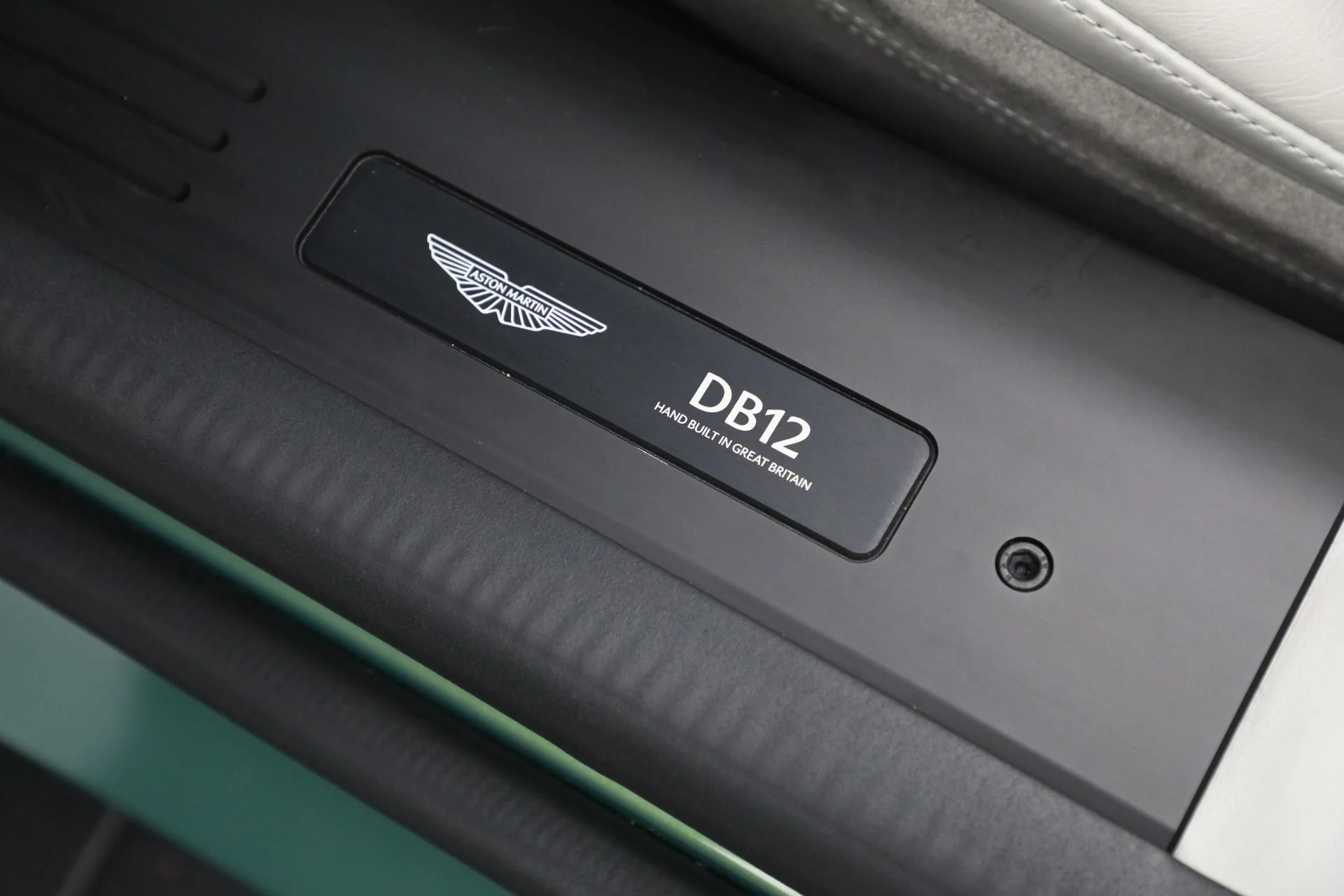 mph032_2318143038_New_2025_Aston_Martin_DB_12_Volante_aca63693ad