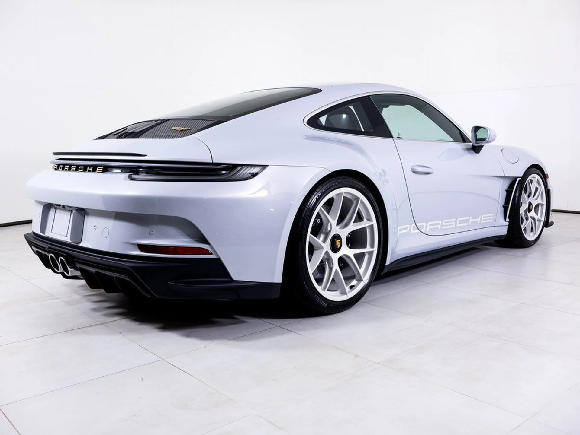 mph032_2319129396_5b52eac378d4f75855bb9b84077e9c98x_18d322aacf