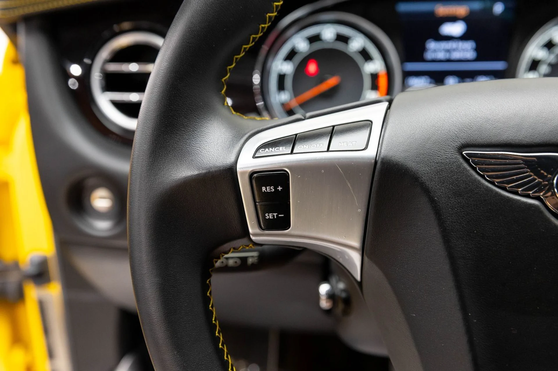 mph032_2324946908_33_0733ea9362