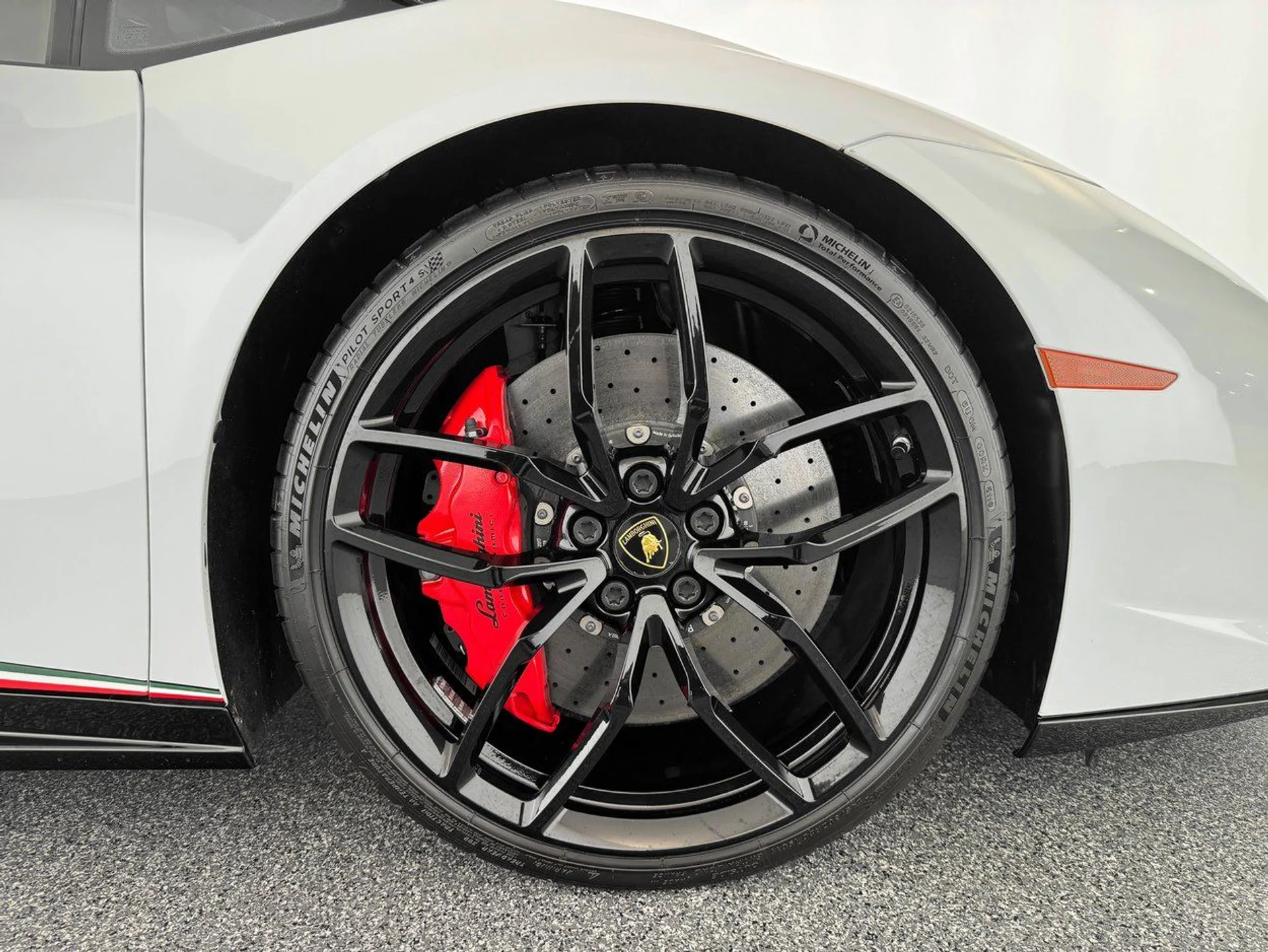 mph032_2335424922_2bb375273212b71bce826d10d11330c4x_fadeaee374