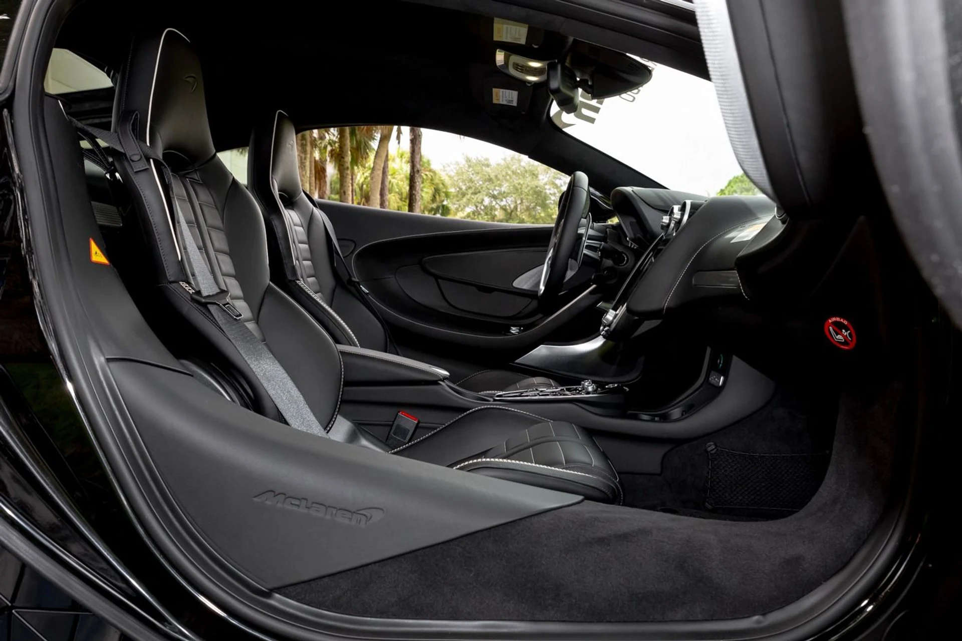 mph032_2340138340_452_p33_l_f6708079e6