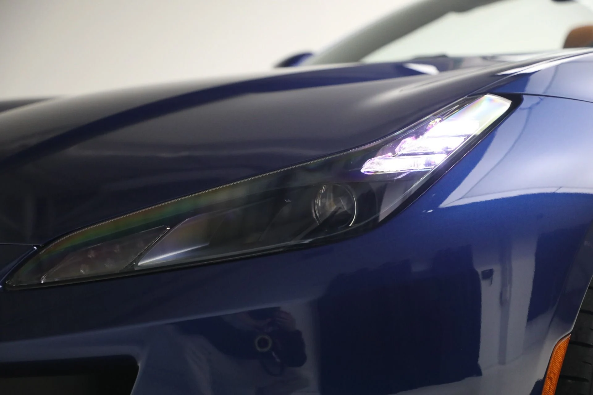 mph032_2341061122_Used_2020_Ferrari_Portofino_1775654486_12306e8c06