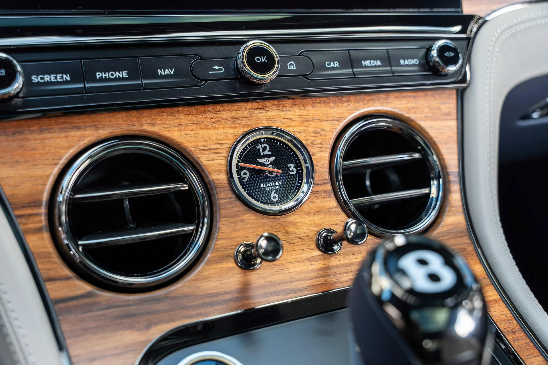 mph032_2349816324_470961998_691decab7425967942f2fed9_68f9641812