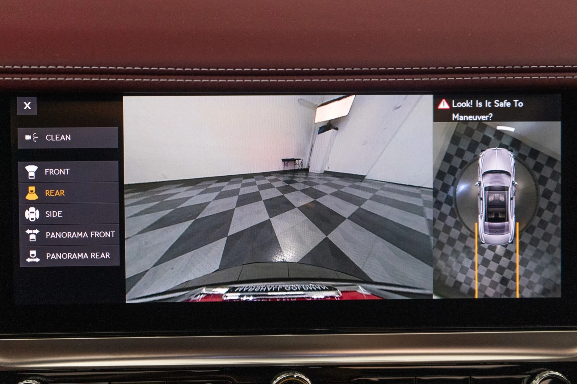 mph032_2355902069_Used_2023_Bentley_Flying_Spur_Azure_1755704000_b8c806a47f